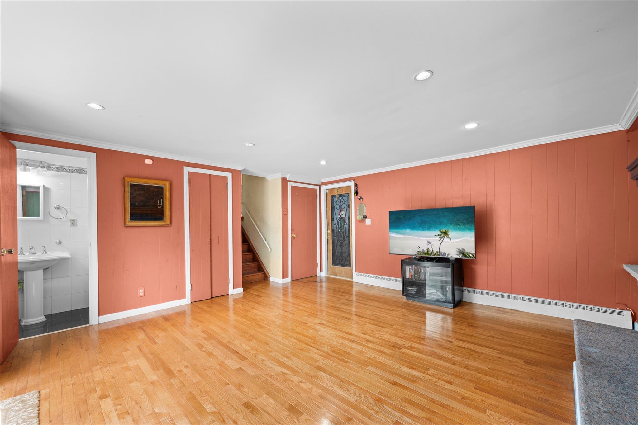 Single Family Gary  Nassau County, NY 11590, MLS-868007-33