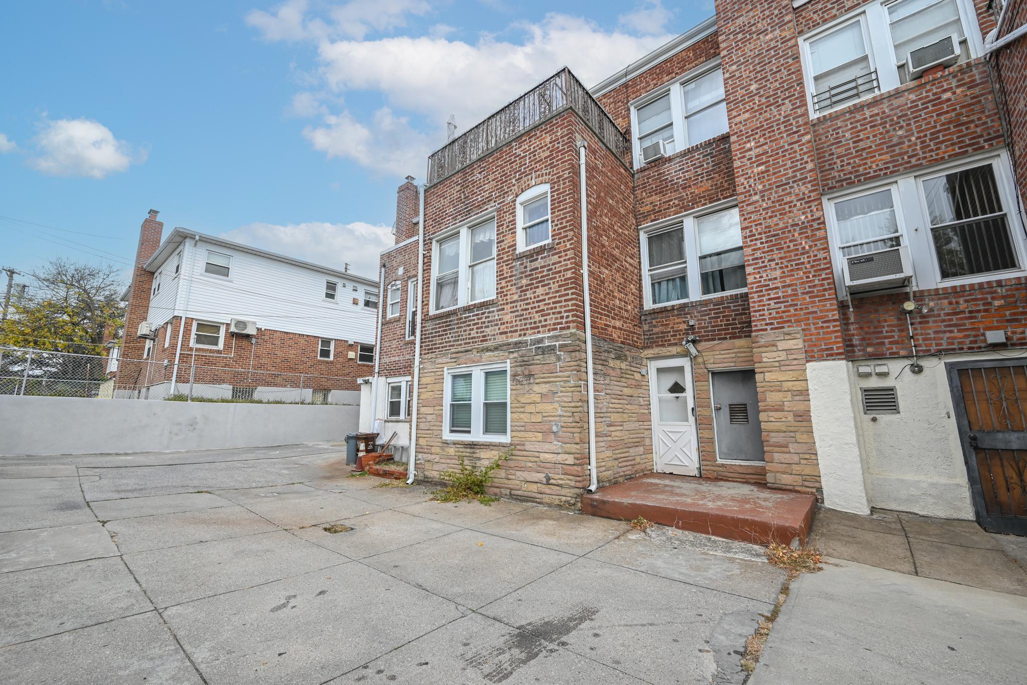Single Family Pitkin  Queens, NY 11417, MLS-868014-5