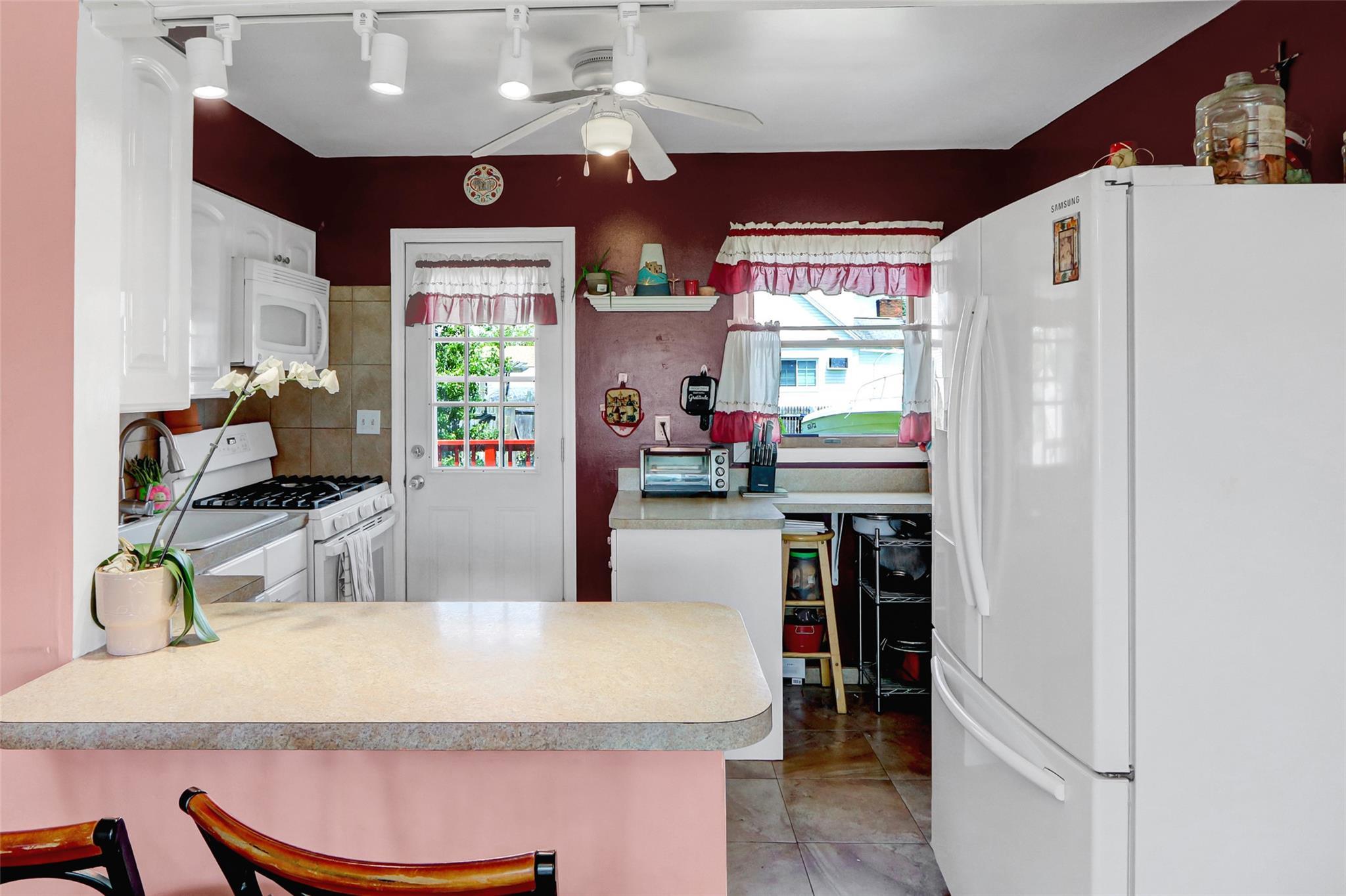 Single Family Shore  Suffolk County, NY 11757, MLS-868024-9