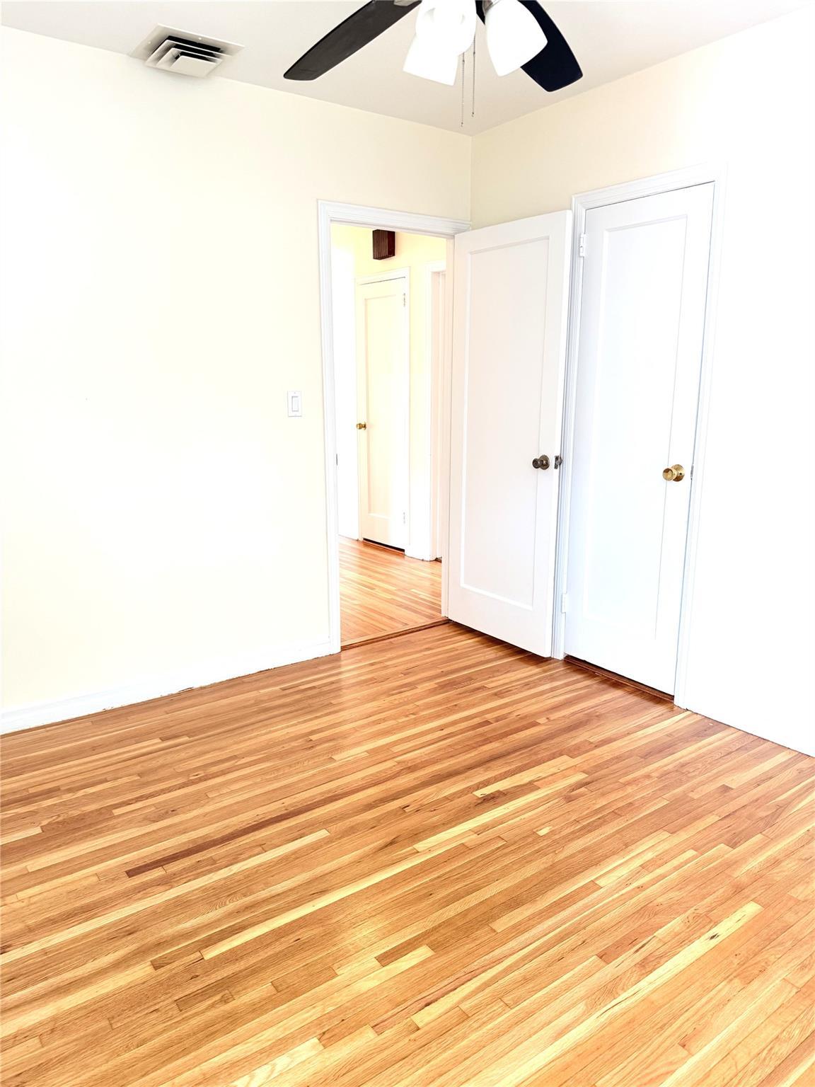 Single Family Hampton  Queens, NY 11364, MLS-868029-11
