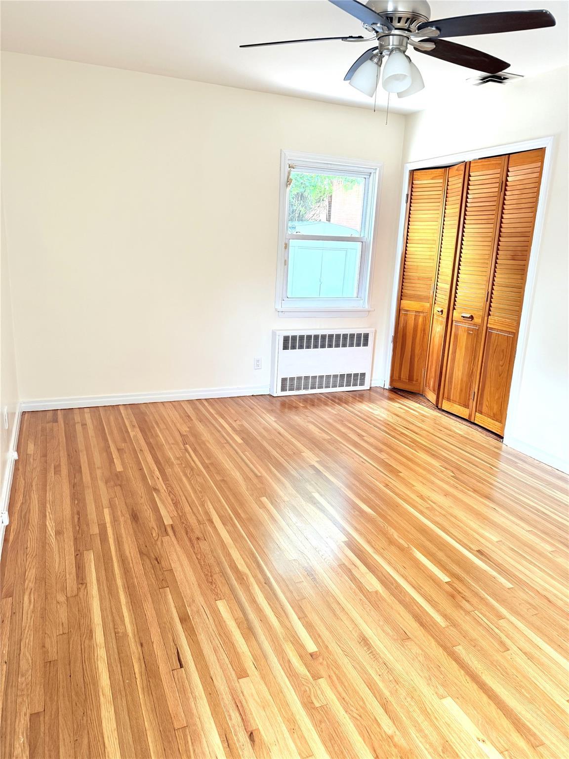 Single Family Hampton  Queens, NY 11364, MLS-868029-9