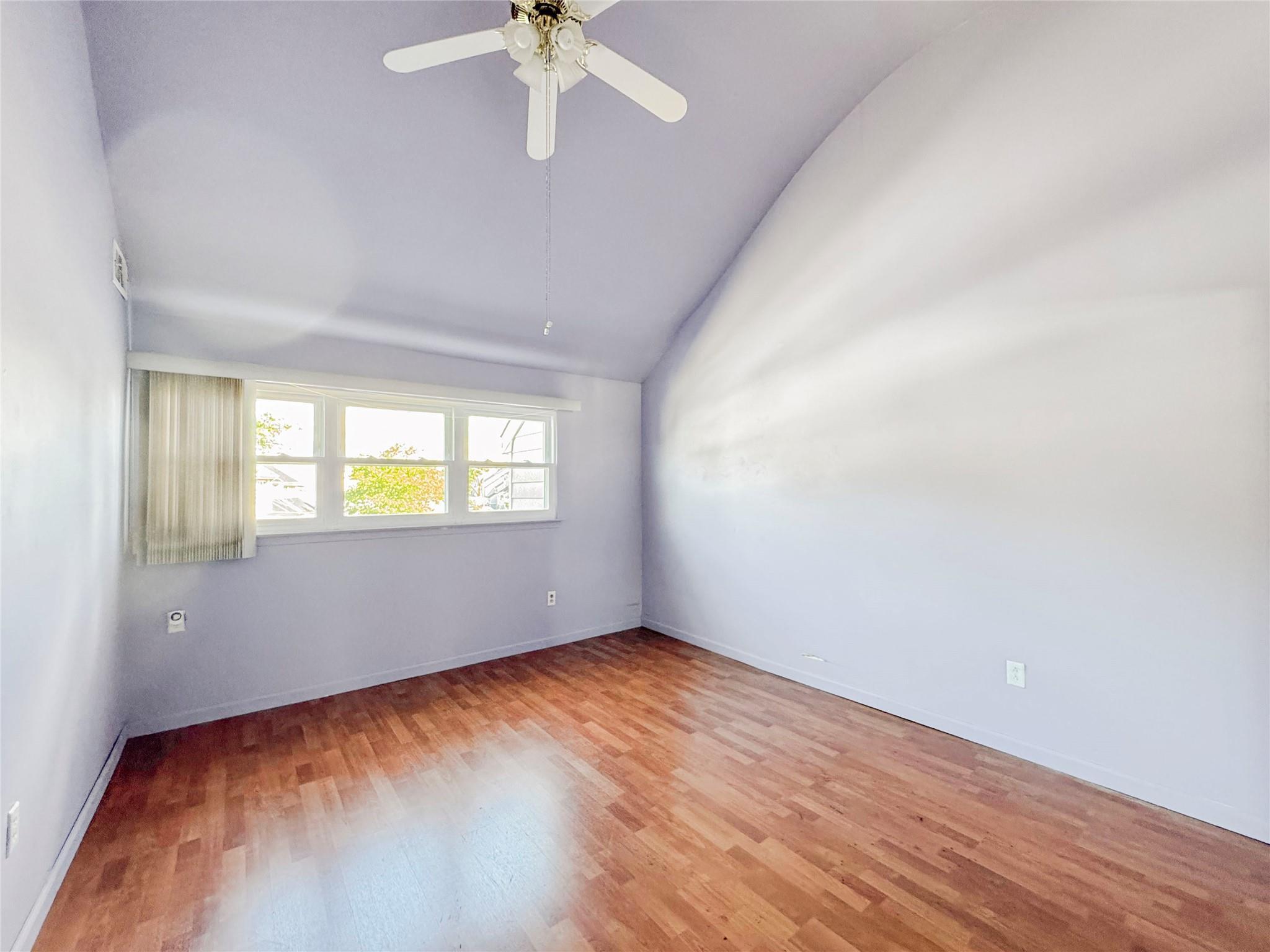 Single Family Dover  Staten Island, NY 10312, MLS-868048-12