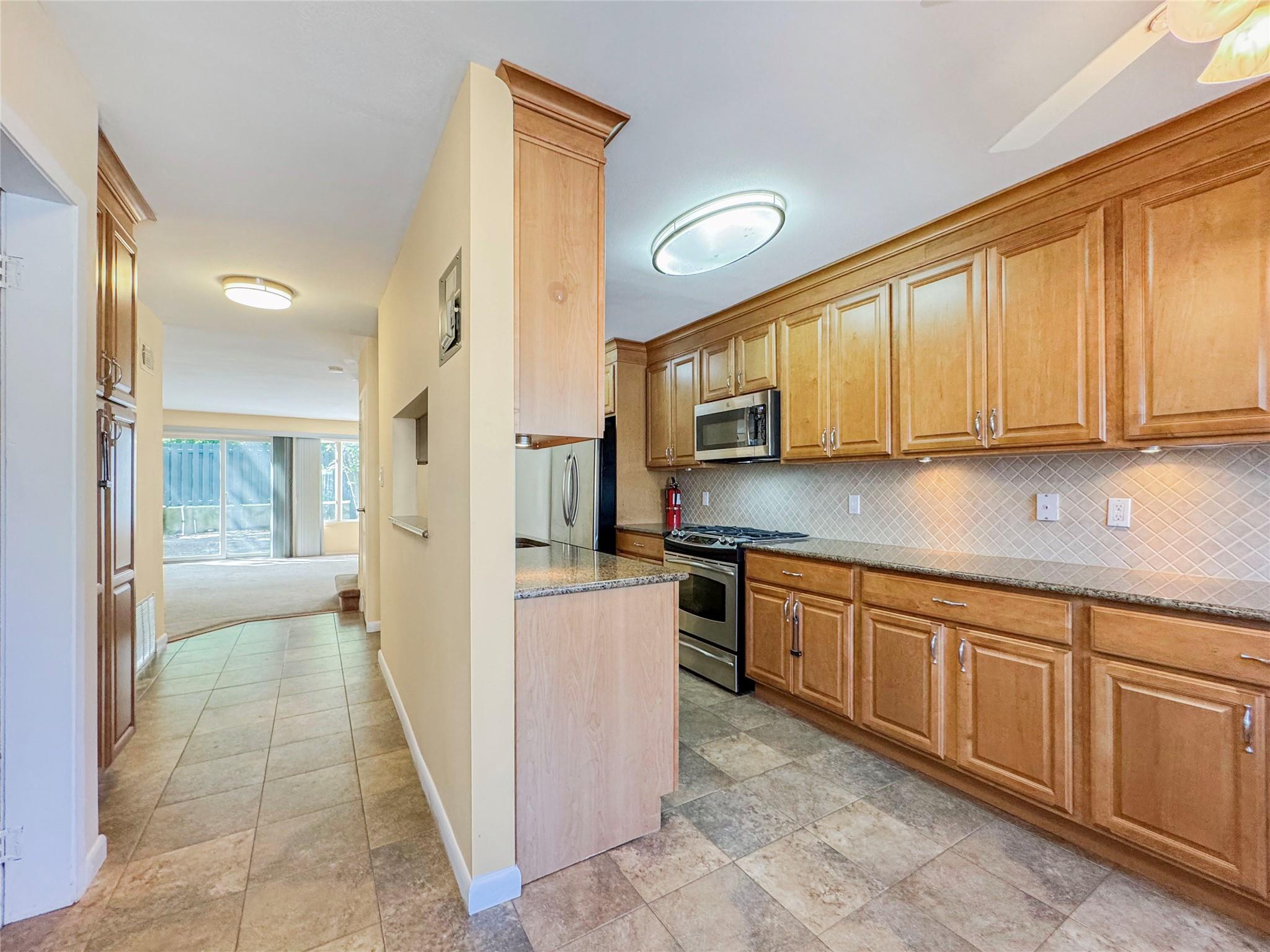 Single Family Dover  Staten Island, NY 10312, MLS-868048-18