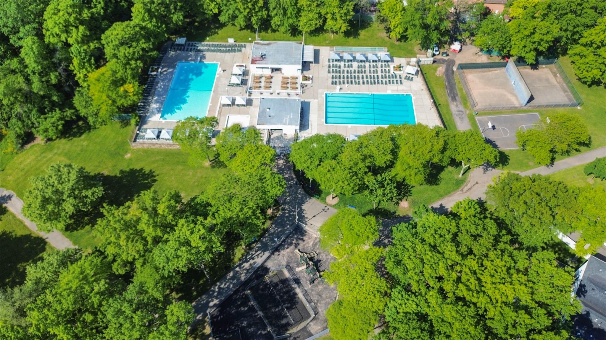 Single Family Dover  Staten Island, NY 10312, MLS-868048-7