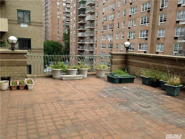 Condo Colden  Queens, NY 11355, MLS-868052-9
