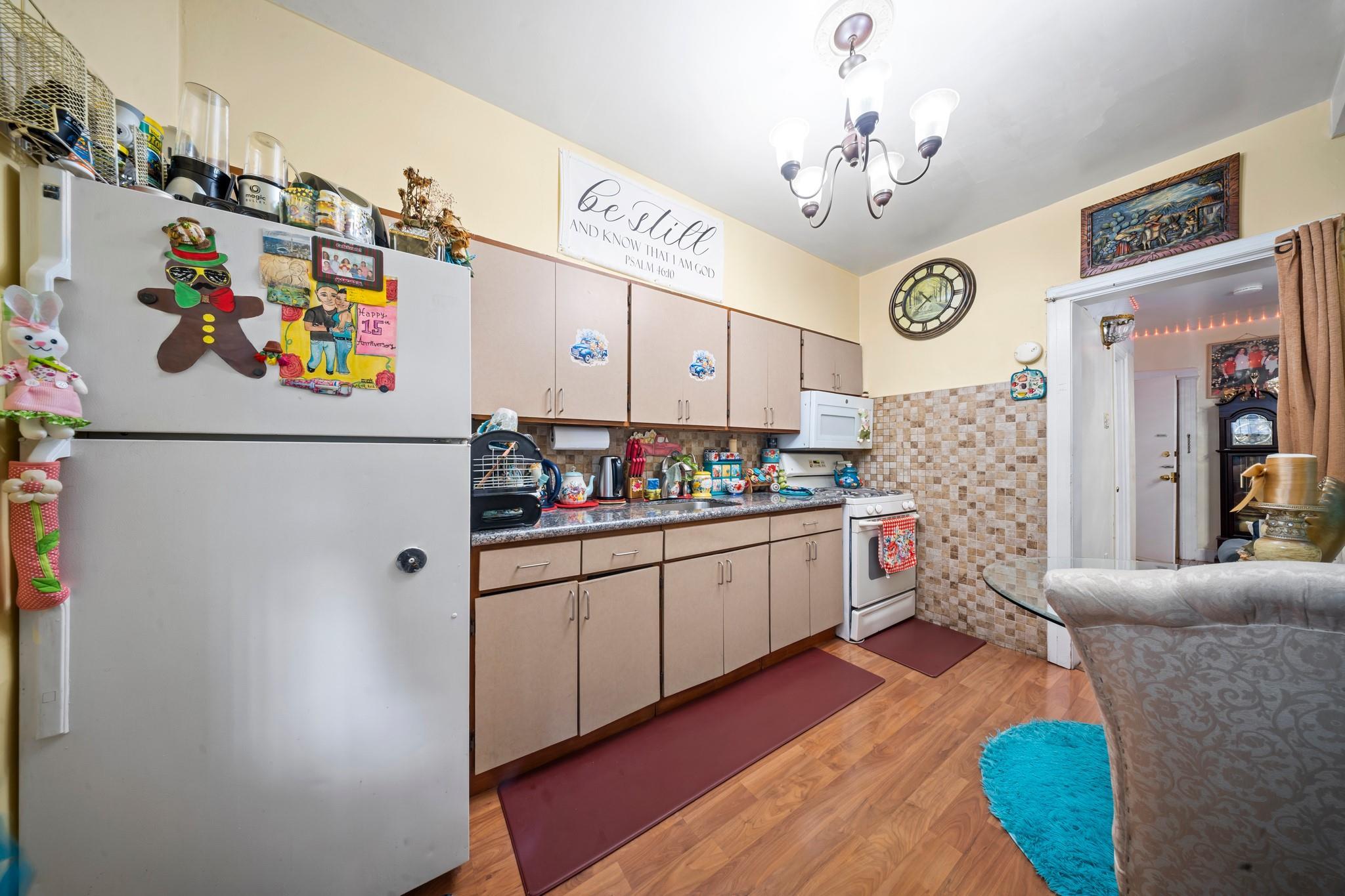 Single Family 79th  Queens, NY 11421, MLS-868056-10