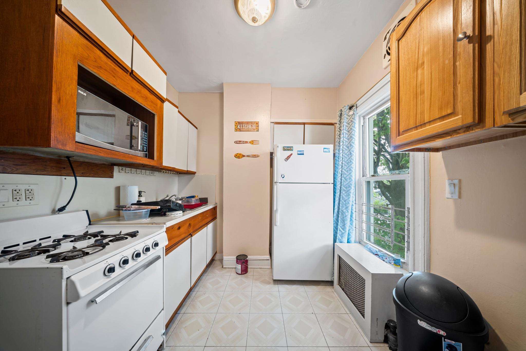 Single Family 79th  Queens, NY 11421, MLS-868056-16