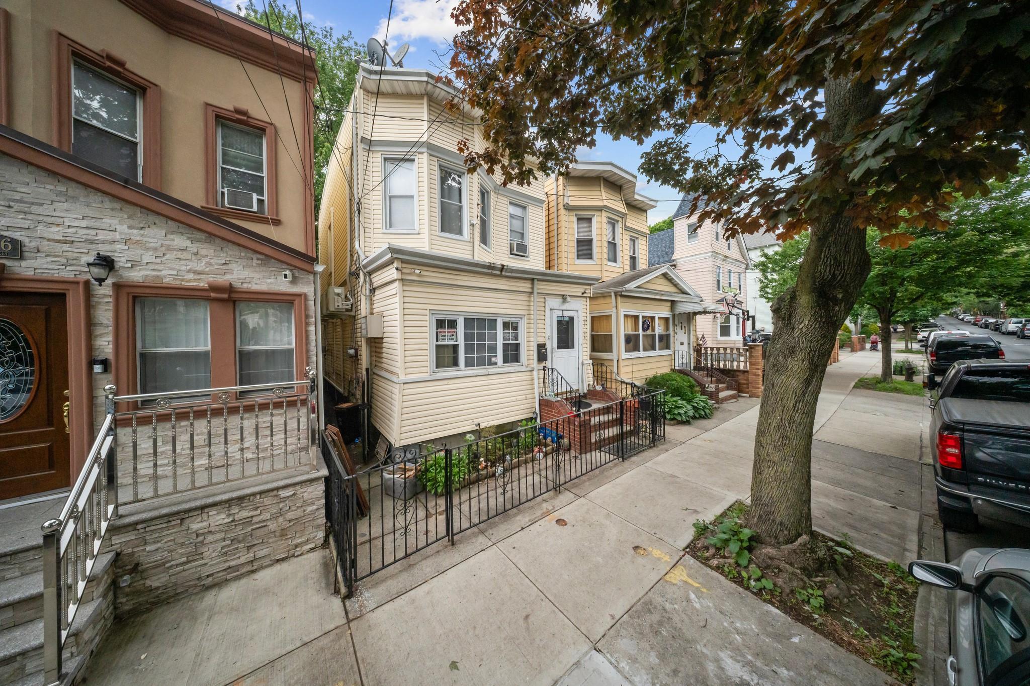 Single Family 79th  Queens, NY 11421, MLS-868056-3