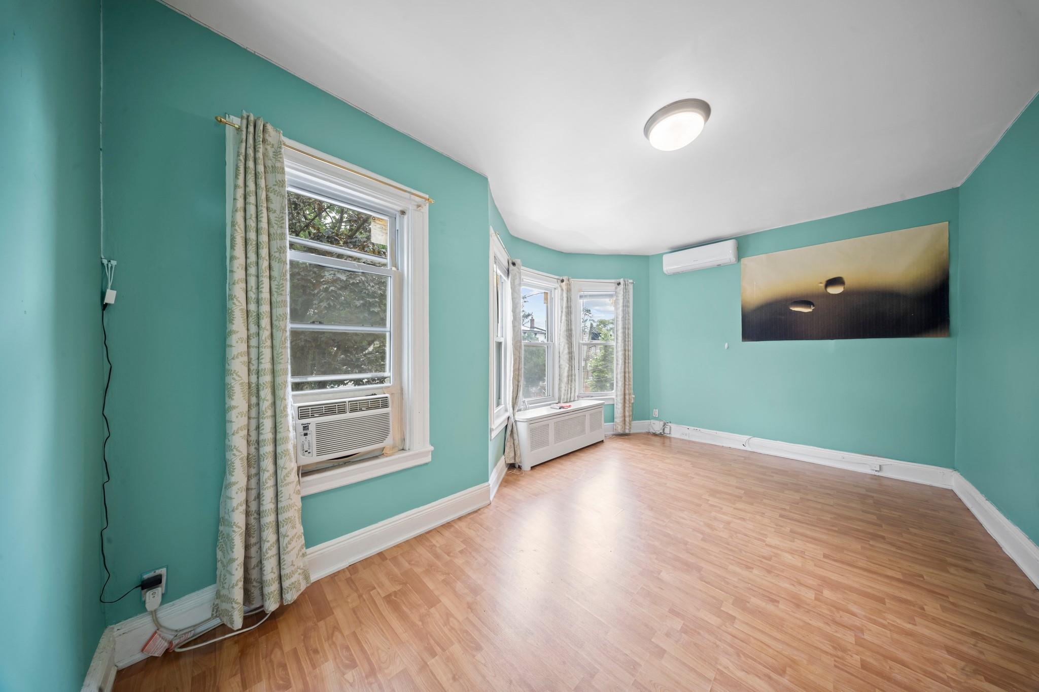 Single Family 79th  Queens, NY 11421, MLS-868056-7