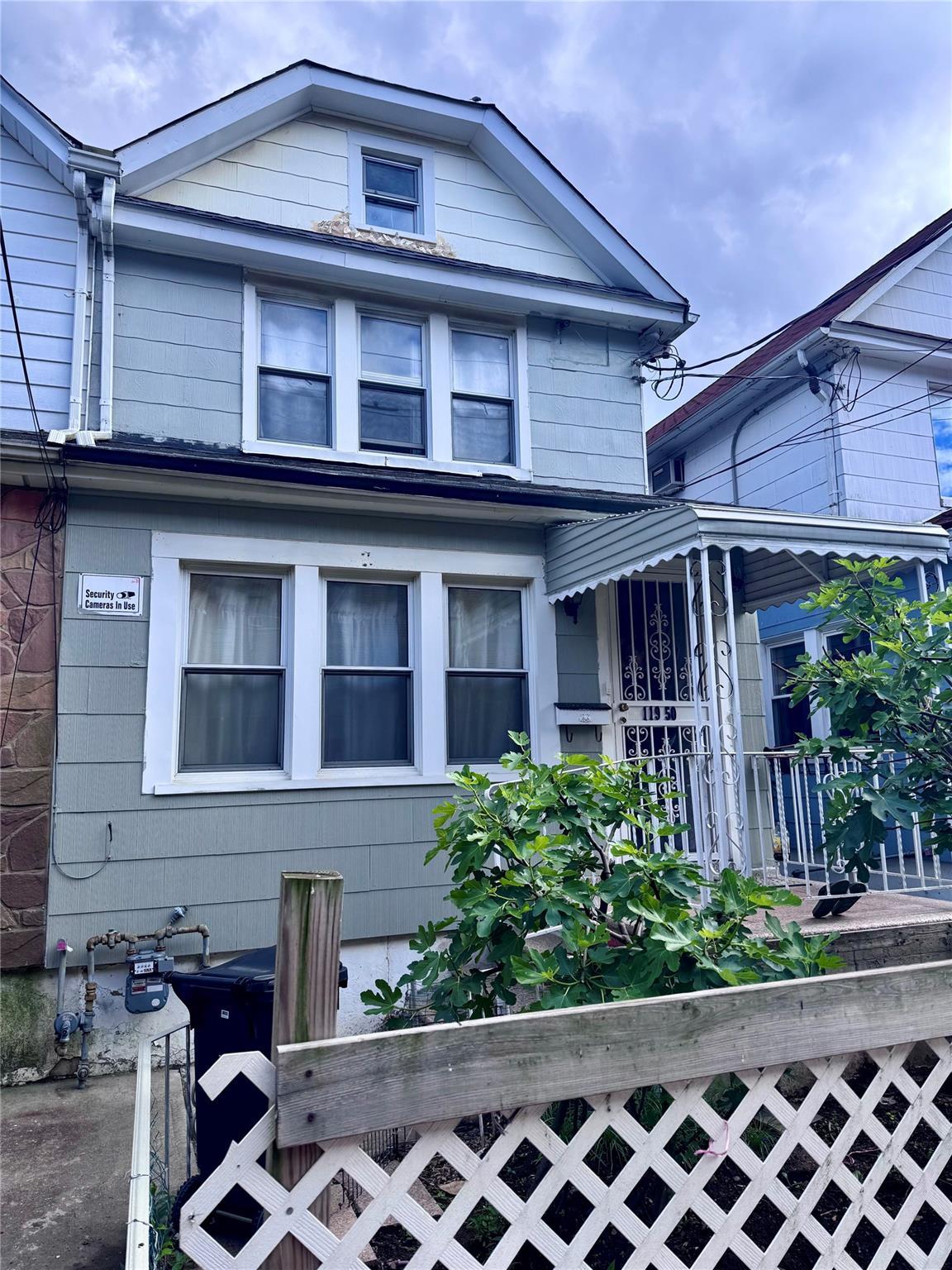 Single Family 27th  Queens, NY 11354, MLS-868060-2