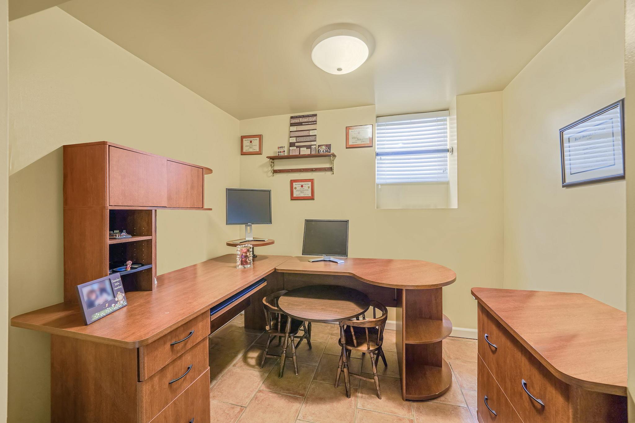 Single Family 67th  Queens, NY 11379, MLS-868073-31