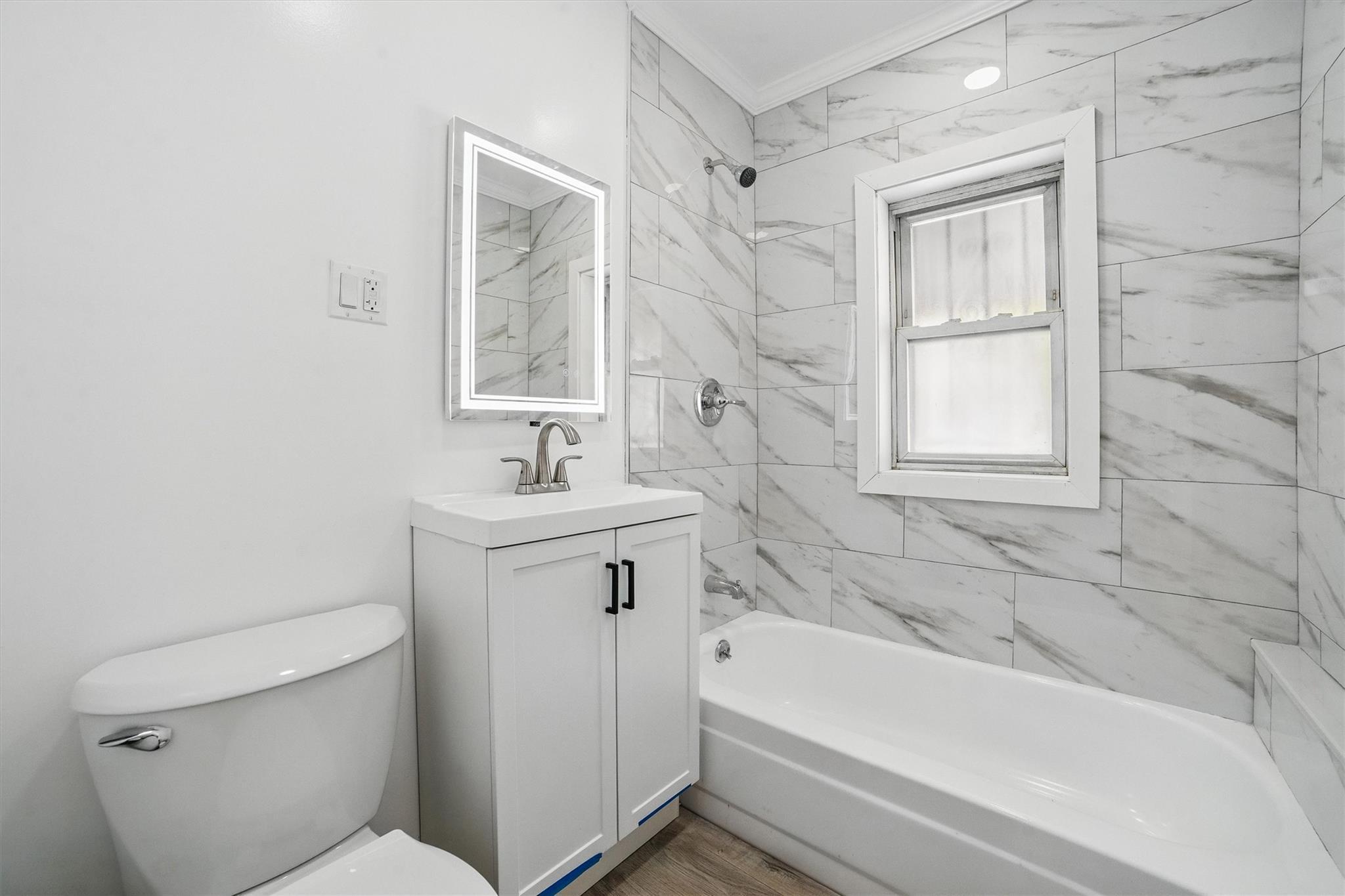 Single Family Laconia  Bronx, NY 10466, MLS-868075-19