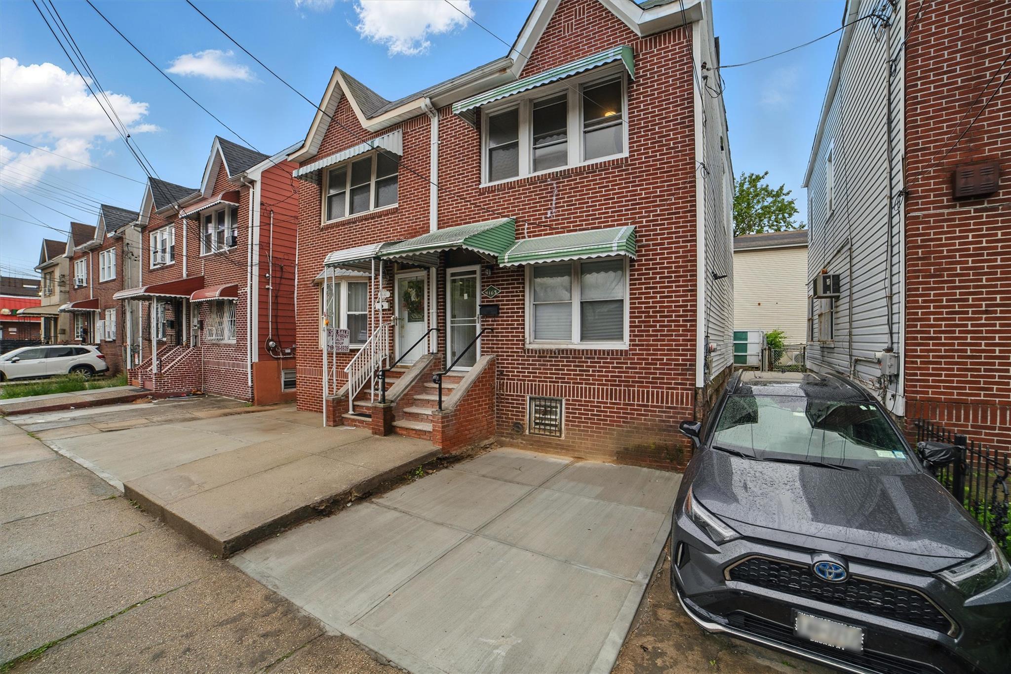 Single Family Laconia  Bronx, NY 10466, MLS-868075-32