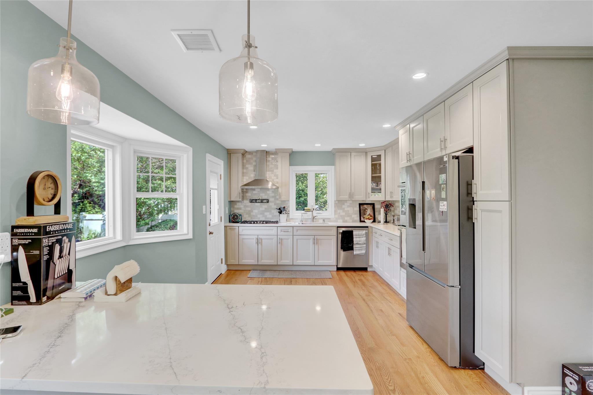 Single Family Country Village  Nassau County, NY 11040, MLS-868121-8