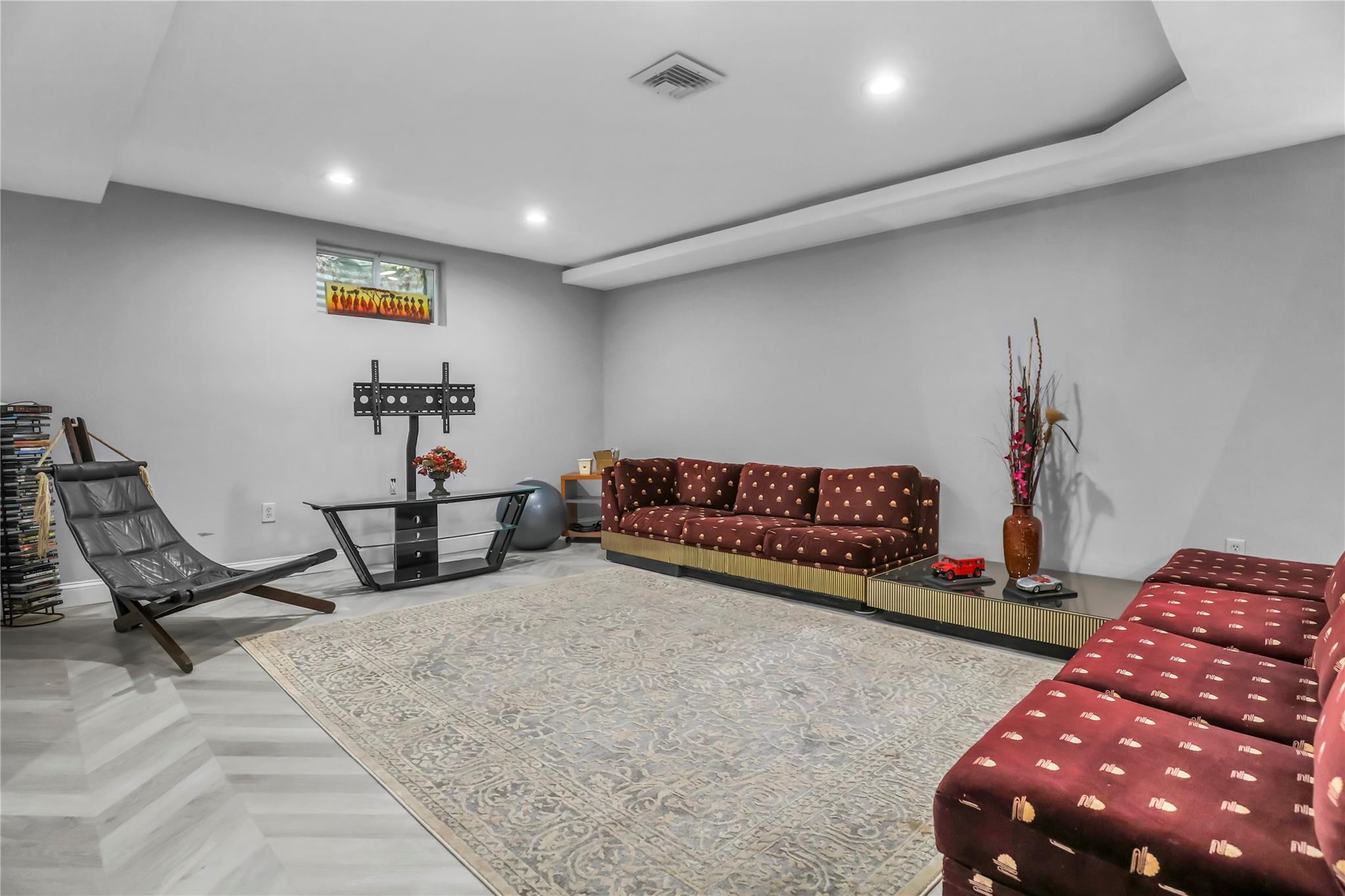 Single Family Wisteria  Suffolk County, NY 11755, MLS-868134-34