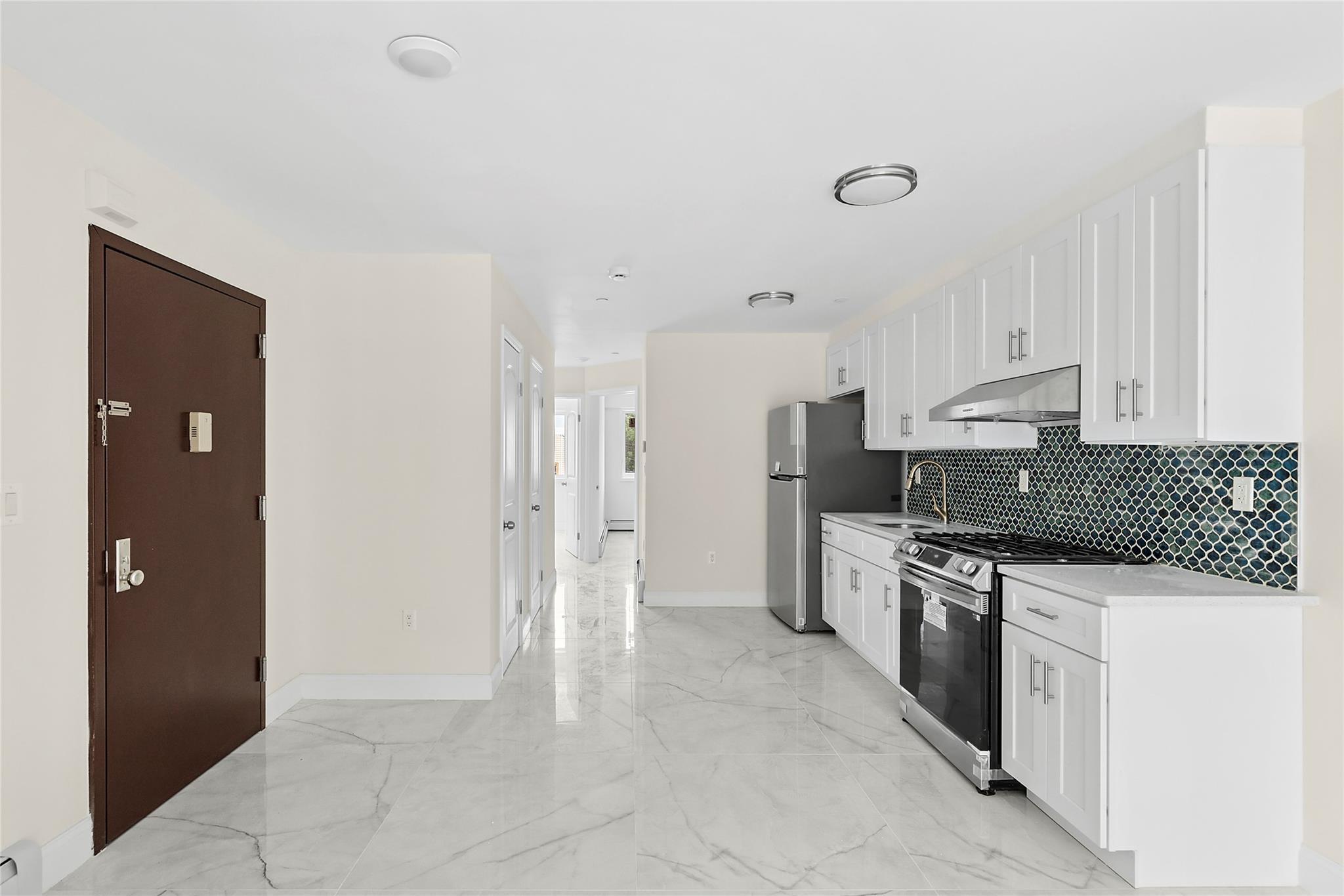Single Family 49  Queens, NY 11368, MLS-868136-10