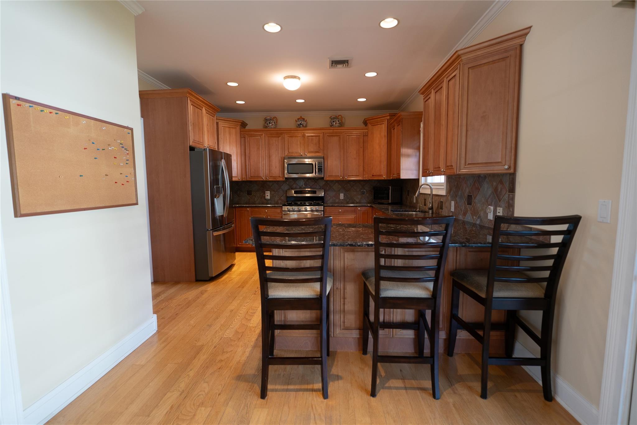 Single Family Gordon  Nassau County, NY 11803, MLS-868137-10