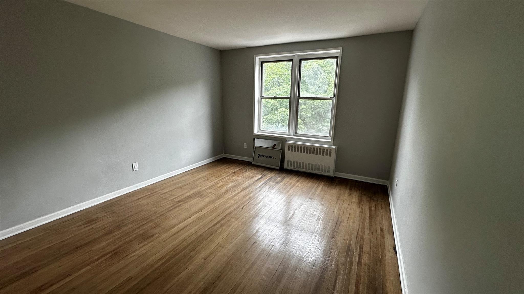 Apartment Broadway  Bronx, NY 10471, MLS-868151-6