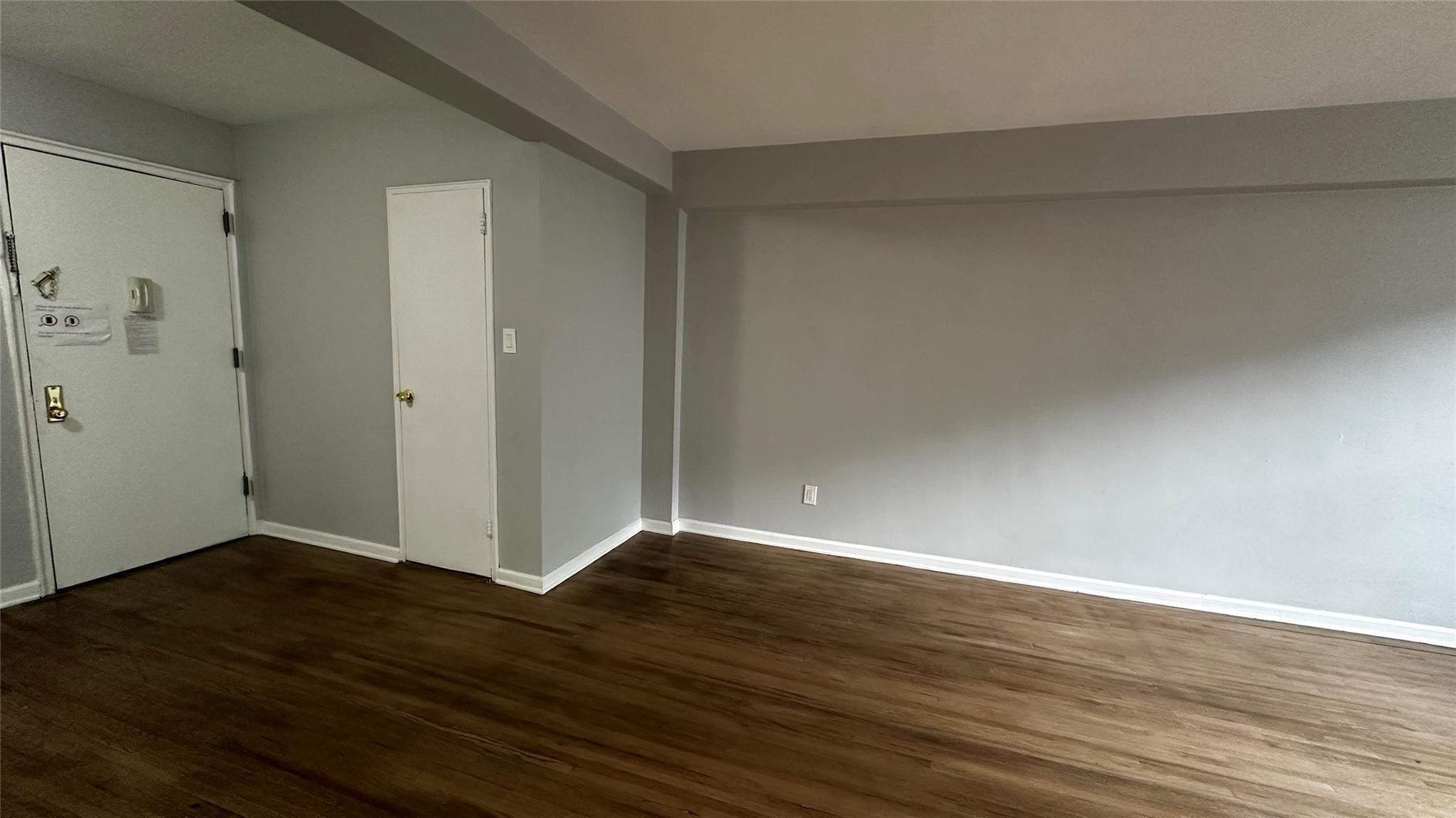 Apartment Broadway  Bronx, NY 10471, MLS-868151-8