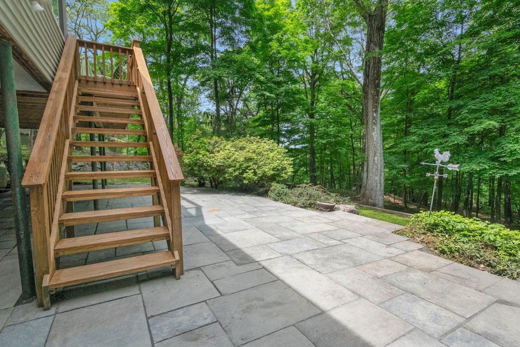 Single Family Mayberry  Westchester County, NY 10514, MLS-868152-25