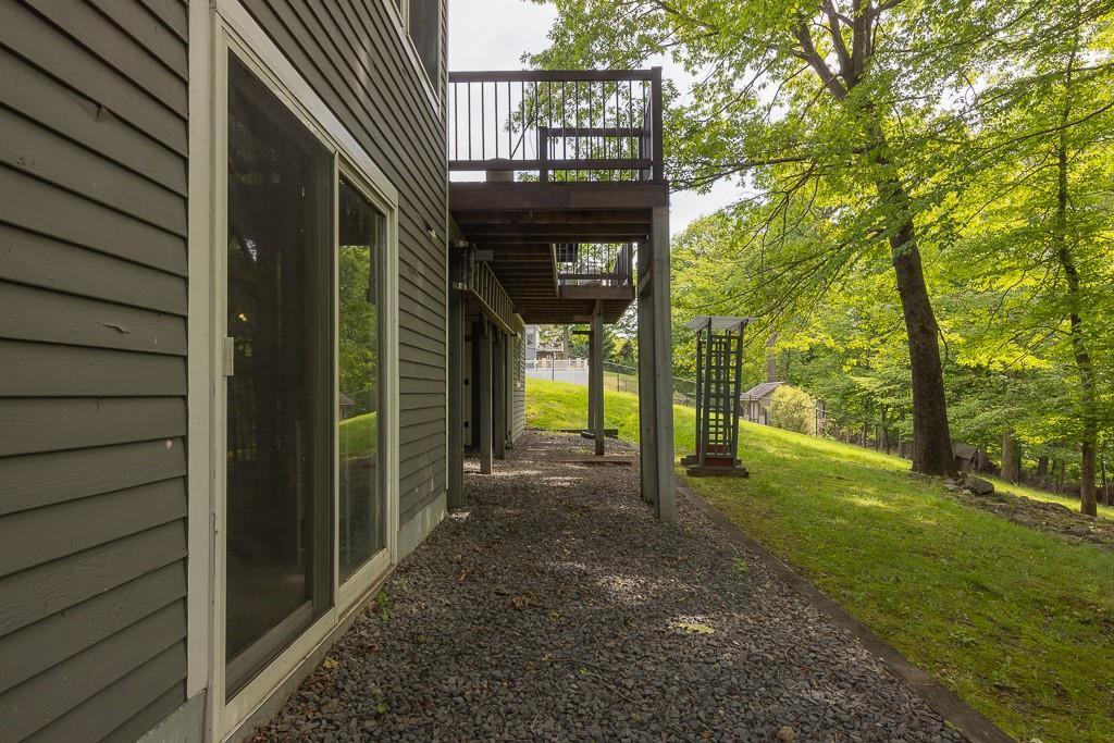 Single Family Hawk Nest  Rockland County, NY 10986, MLS-868173-31