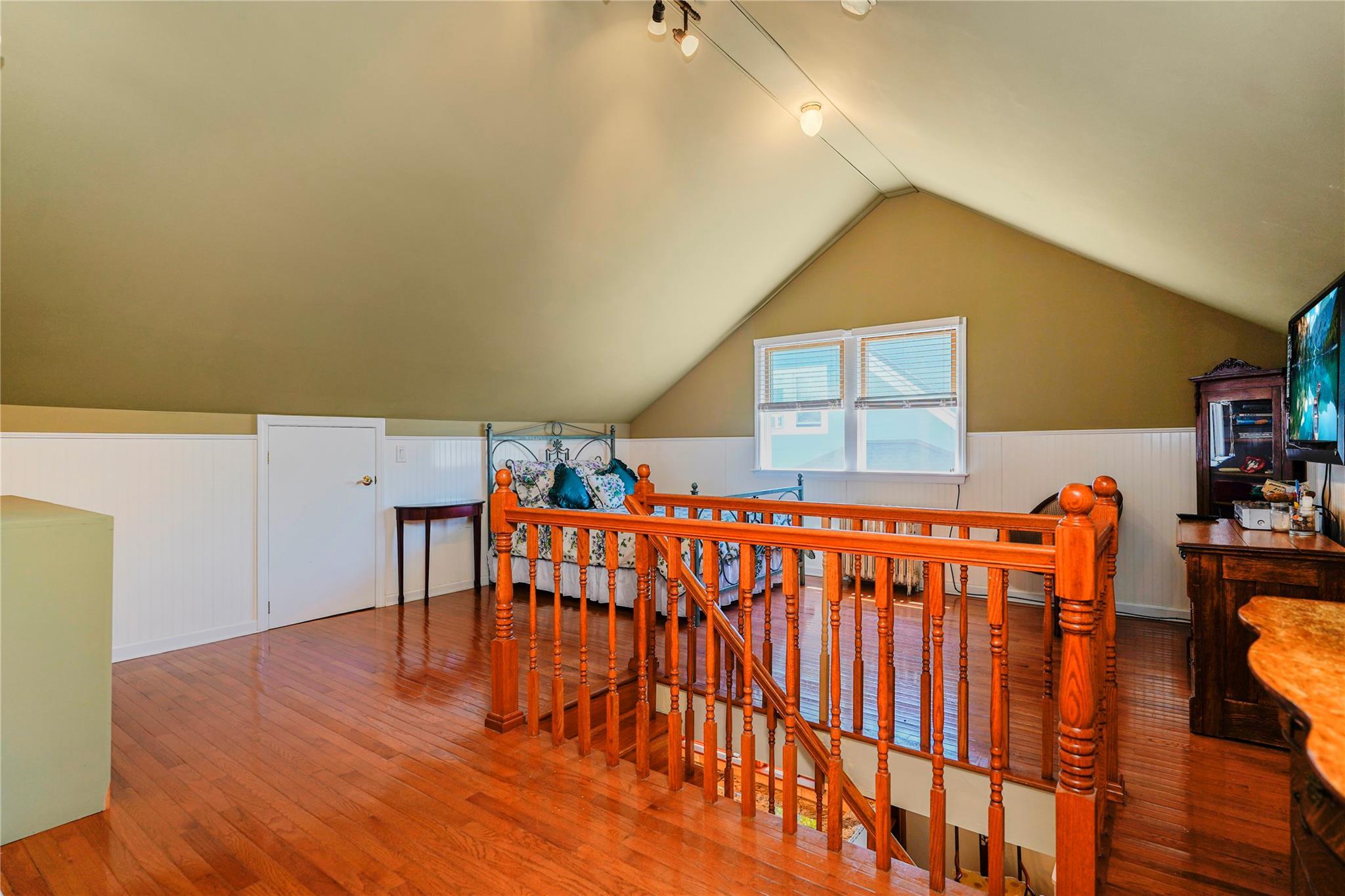 Single Family Summit  Staten Island, NY 10306, MLS-868179-25