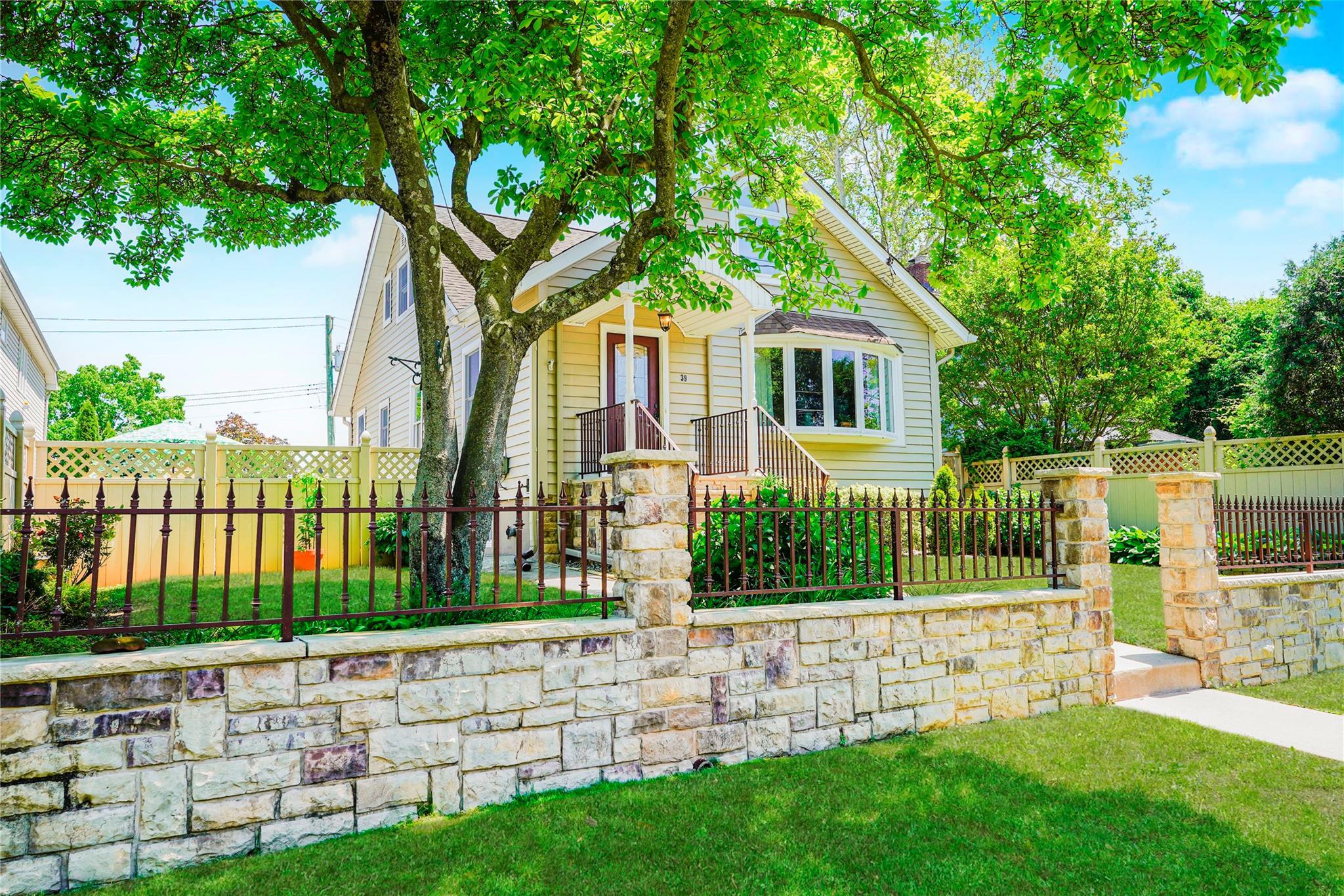 Single Family Summit  Staten Island, NY 10306, MLS-868179-4