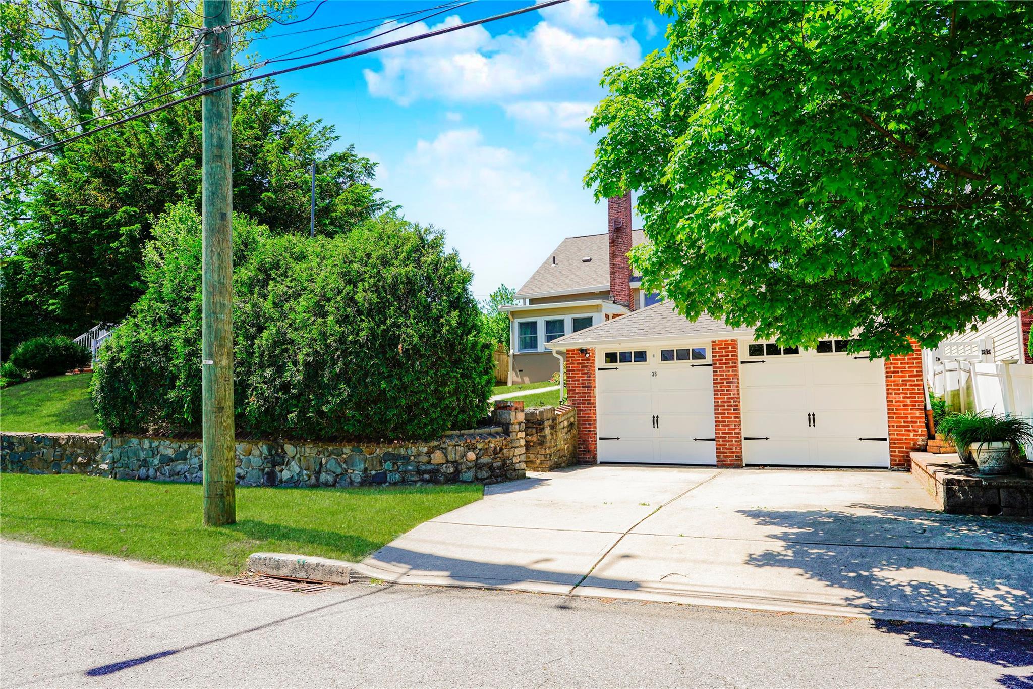 Single Family Summit  Staten Island, NY 10306, MLS-868179-44