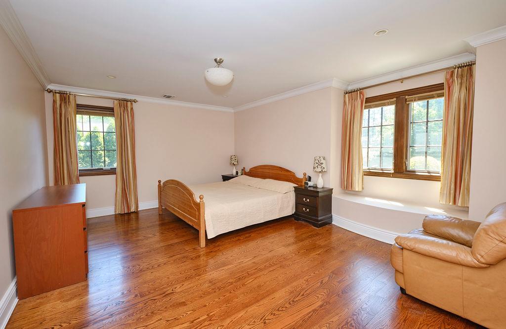 Single Family Tanners  Nassau County, NY 11020, MLS-868181-23