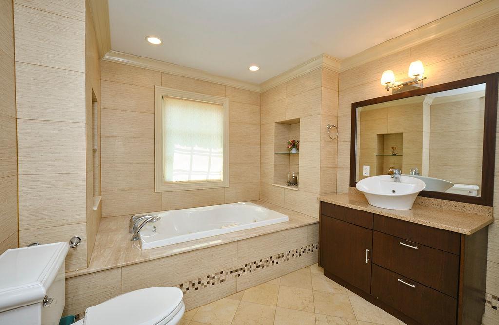 Single Family Tanners  Nassau County, NY 11020, MLS-868181-25