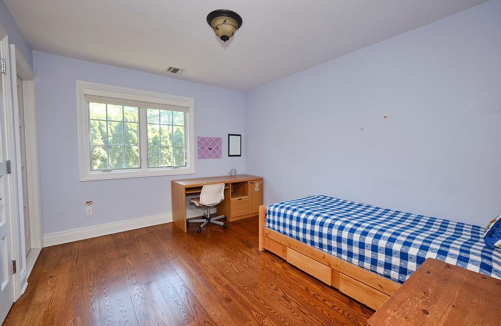 Single Family Tanners  Nassau County, NY 11020, MLS-868181-28
