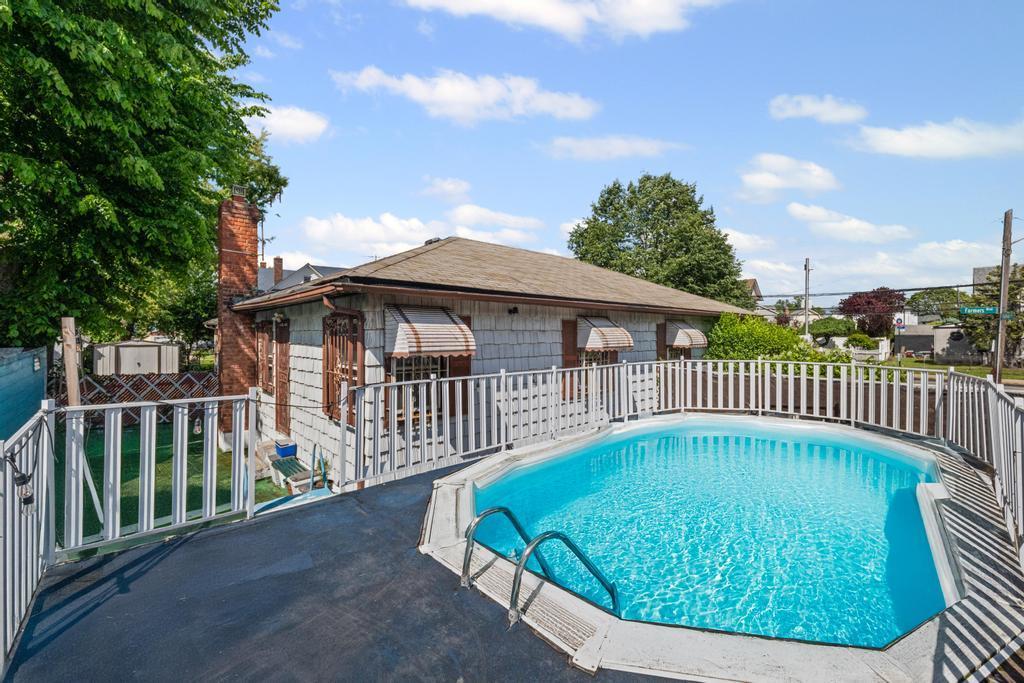 Single Family Farmers  Queens, NY 11412, MLS-868230-7