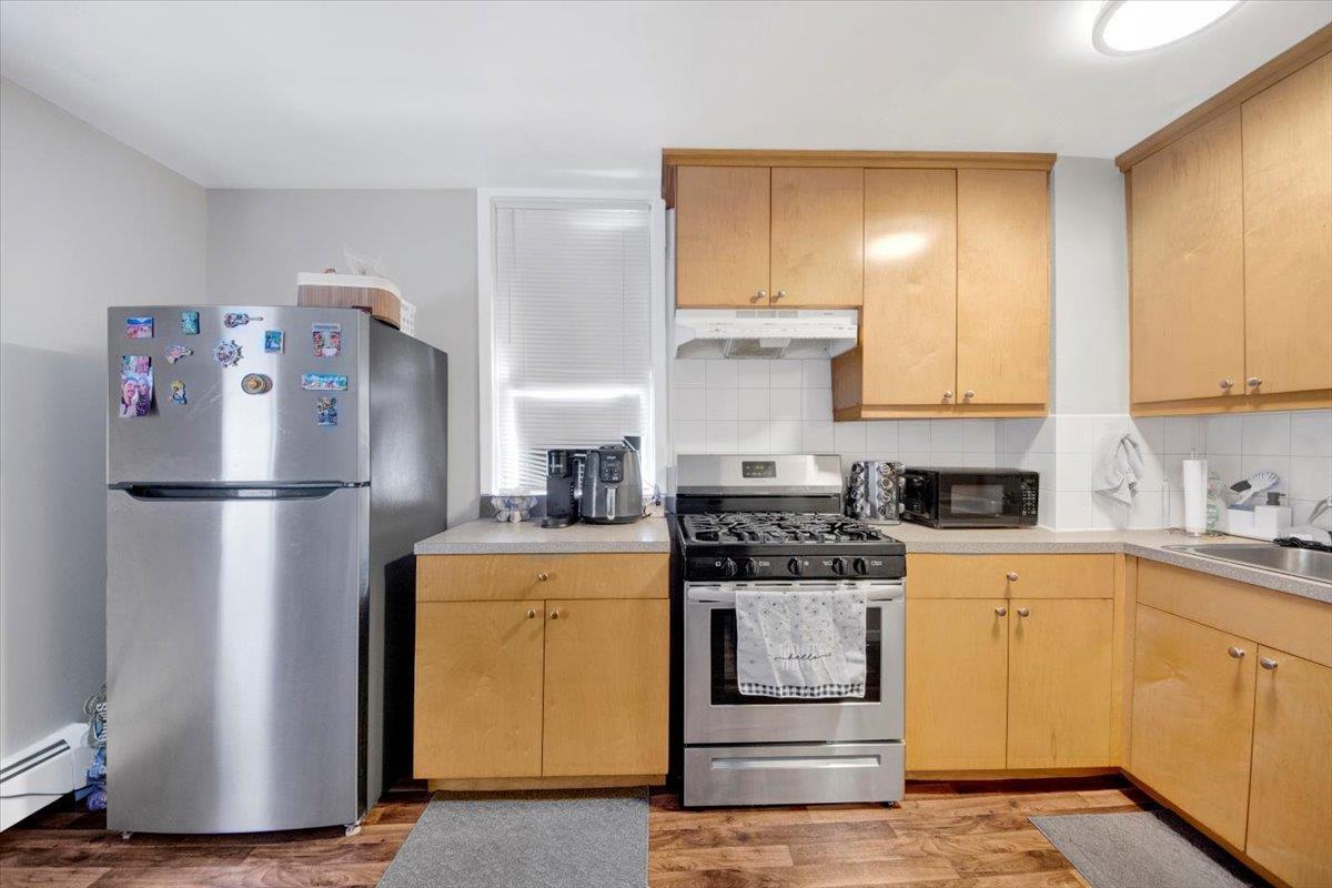 Single Family Hyatt  Westchester County, NY 10704, MLS-868241-21