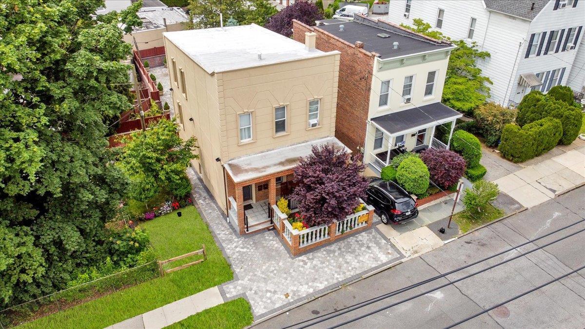 Single Family Hyatt  Westchester County, NY 10704, MLS-868241-4