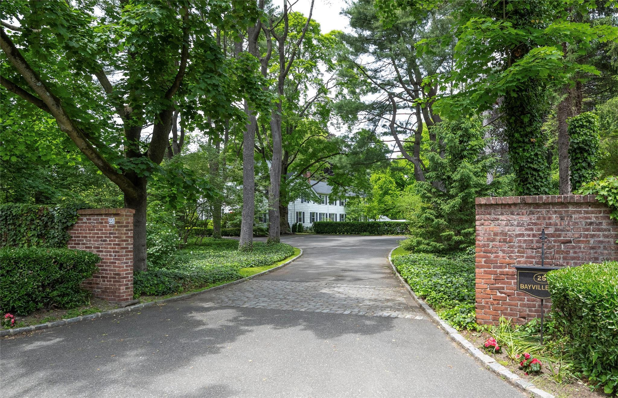Single Family Bayville  Nassau County, NY 11560, MLS-868249-2