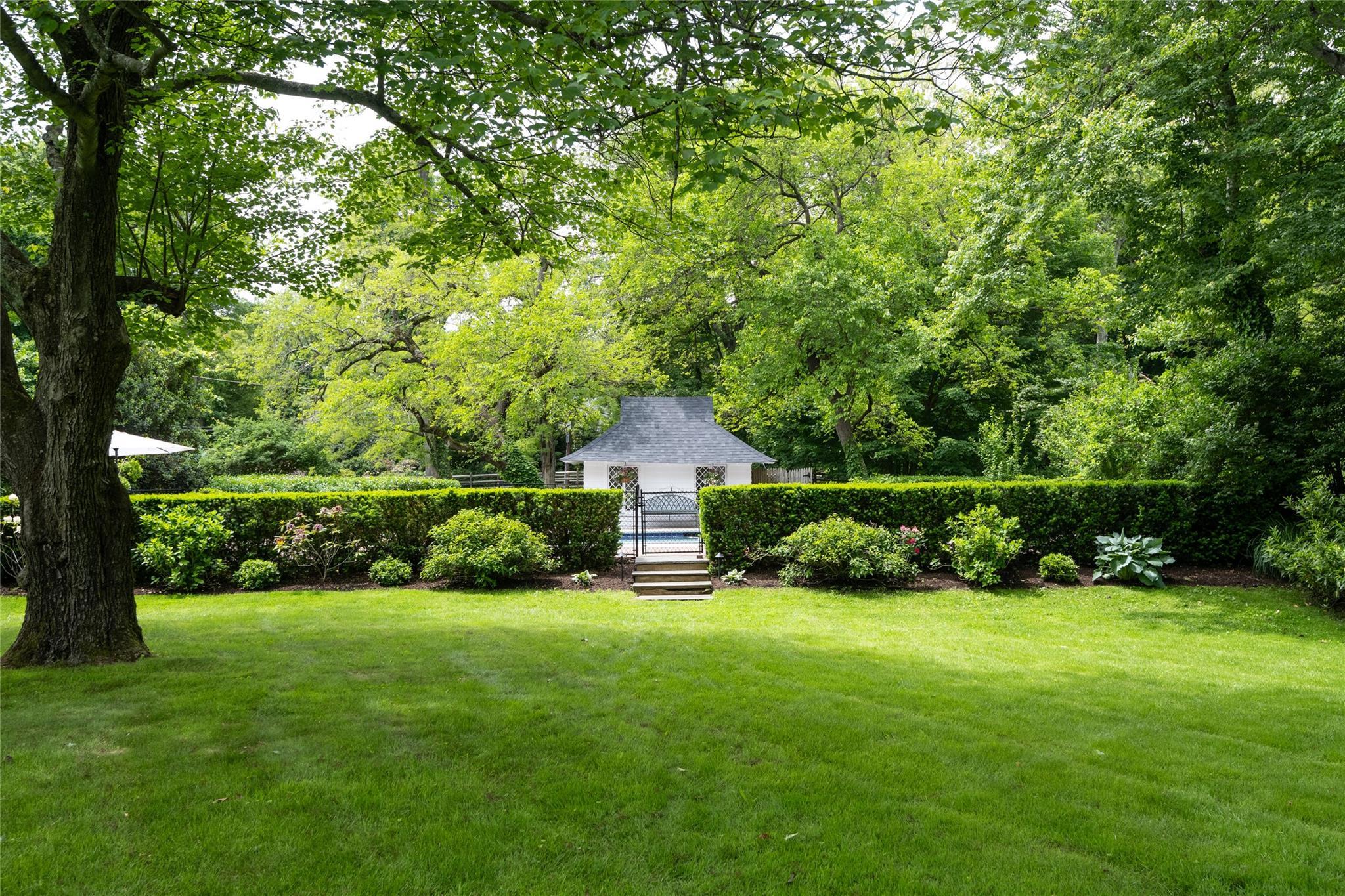 Single Family Bayville  Nassau County, NY 11560, MLS-868249-29