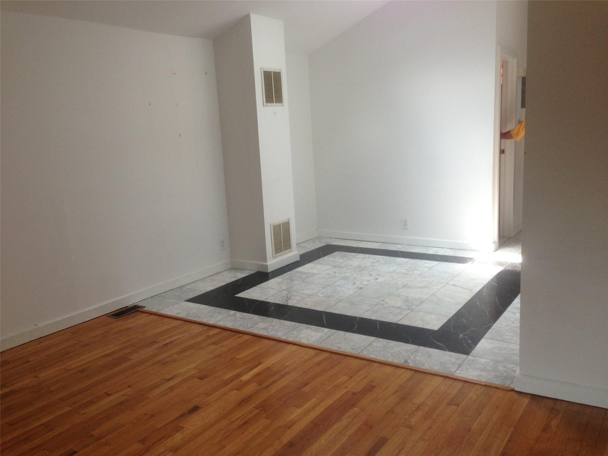 Single Family 41  Queens, NY 11363, MLS-868252-5