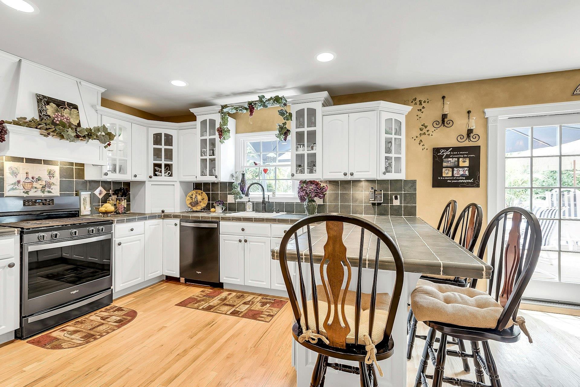 Single Family Timberpoint  Suffolk County, NY 11730, MLS-868254-14
