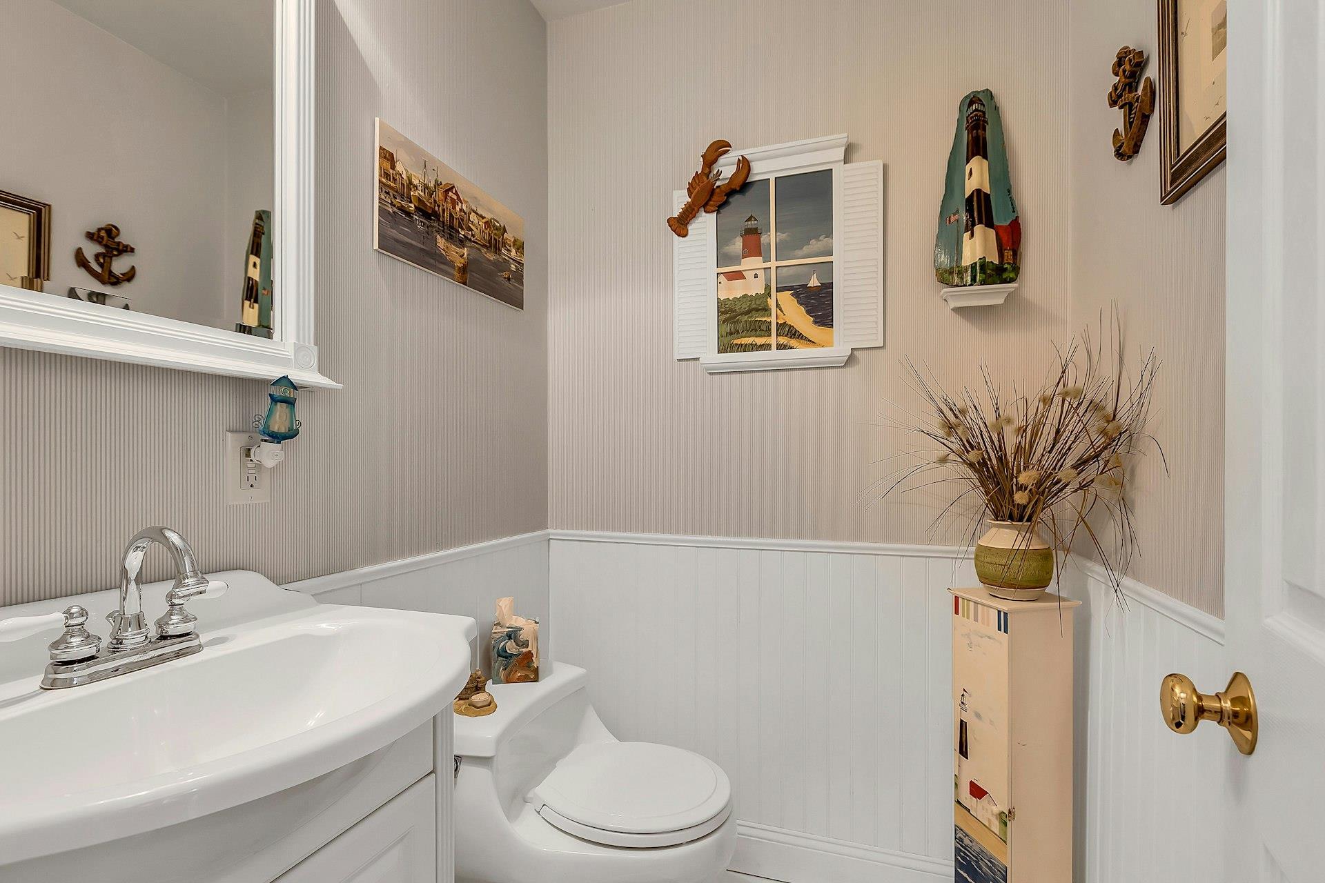 Single Family Timberpoint  Suffolk County, NY 11730, MLS-868254-25