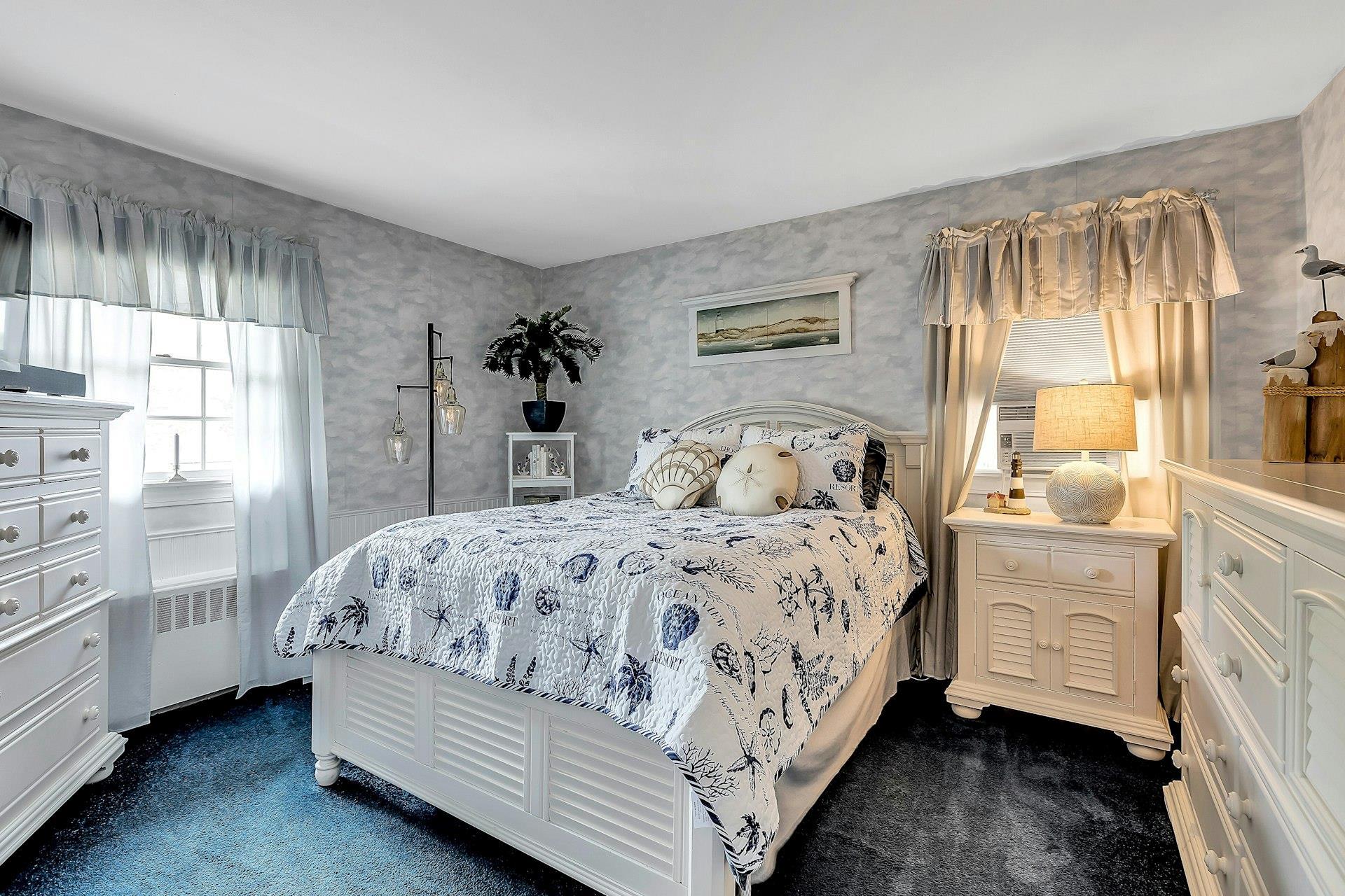 Single Family Timberpoint  Suffolk County, NY 11730, MLS-868254-34