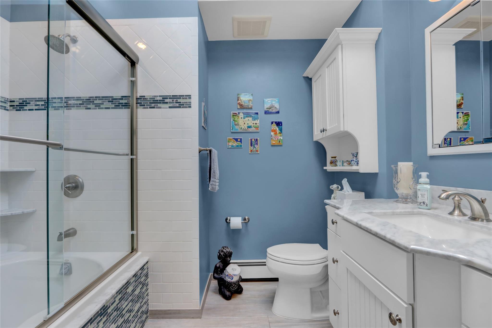 Single Family Waterbury  Nassau County, NY 11793, MLS-868286-28