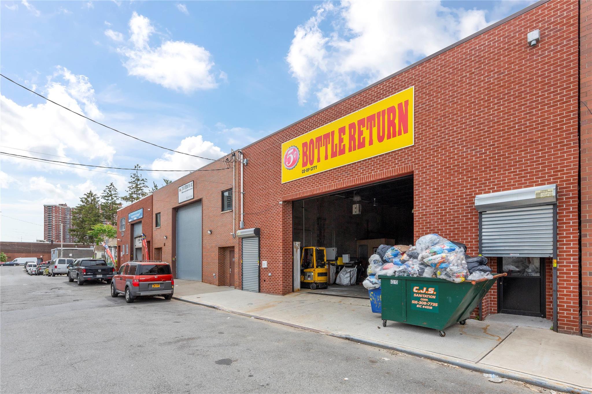 Commercial Lease De Lavall  Bronx, NY 10475, MLS-868337-12