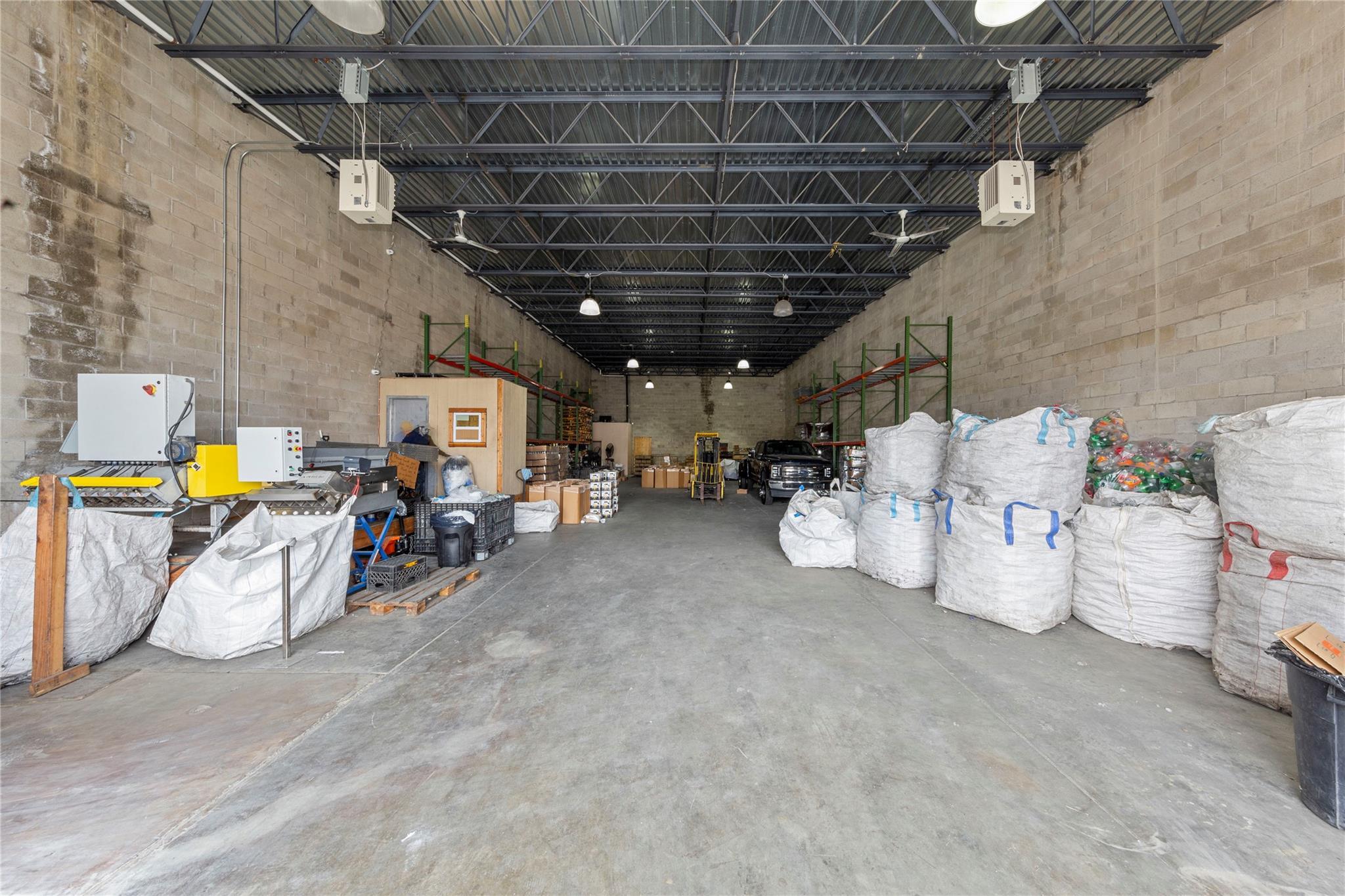 Commercial Lease De Lavall  Bronx, NY 10475, MLS-868337-2