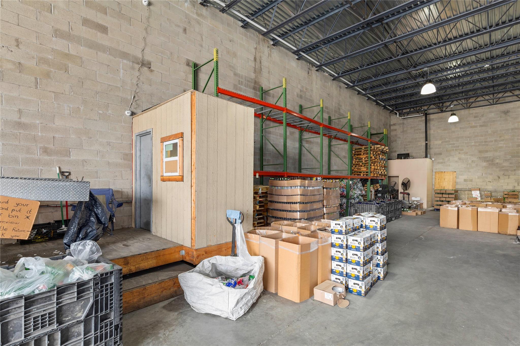 Commercial Lease De Lavall  Bronx, NY 10475, MLS-868337-5