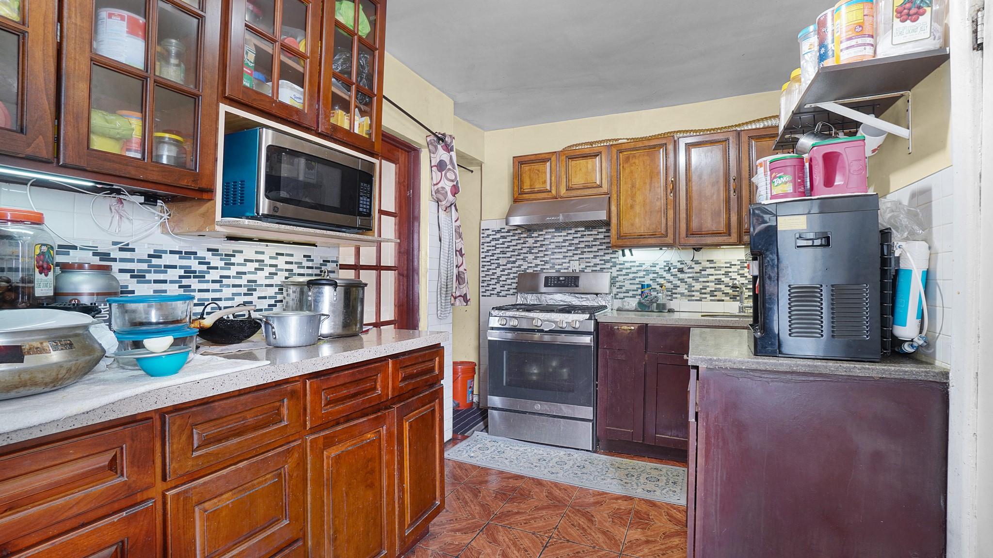 Single Family 107th Avenue  Queens, NY 11433, MLS-868338-8