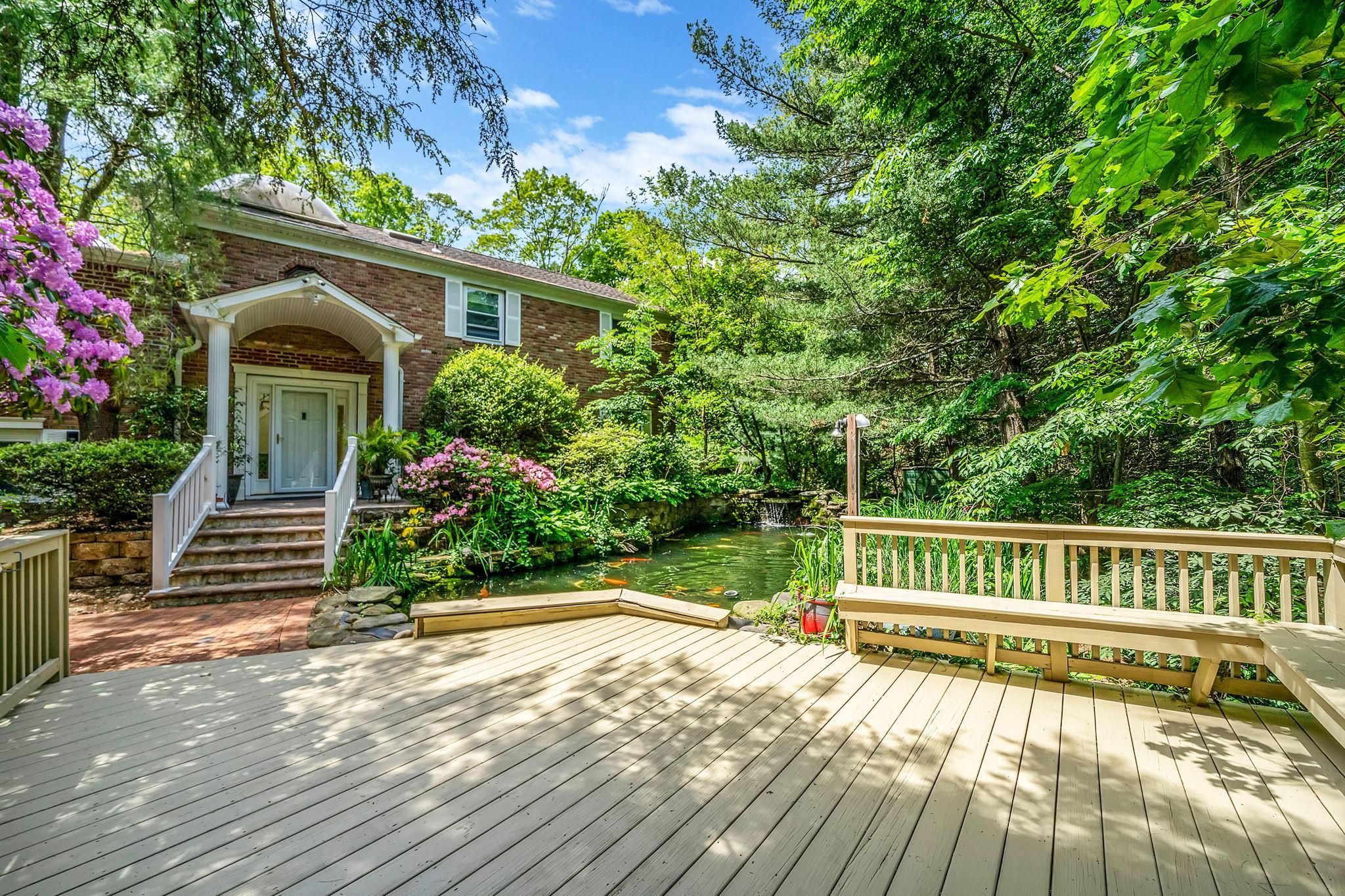 Single Family Rustic Gate  Suffolk County, NY 11746, MLS-868340-2