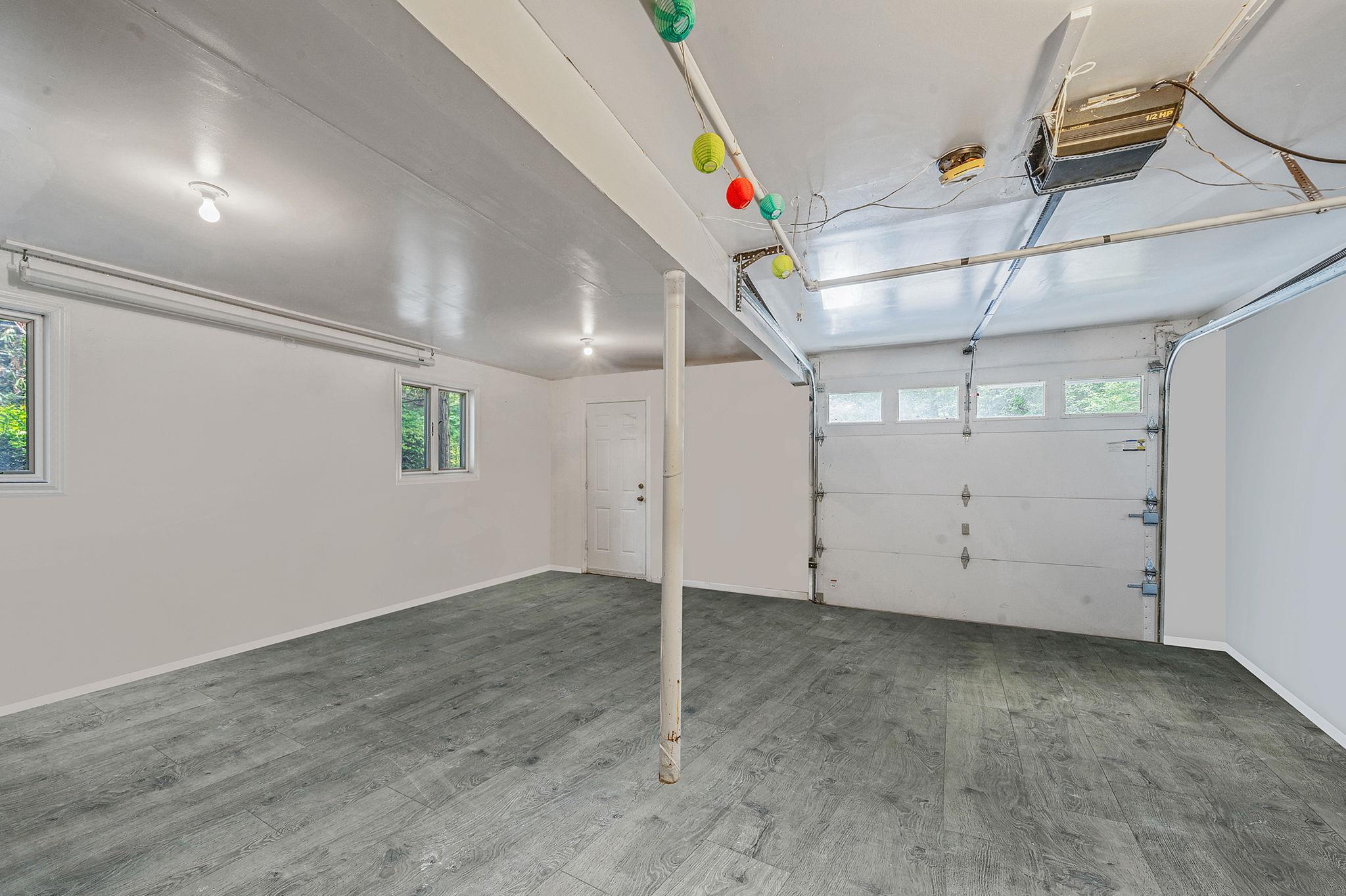 Single Family Rustic Gate  Suffolk County, NY 11746, MLS-868340-36