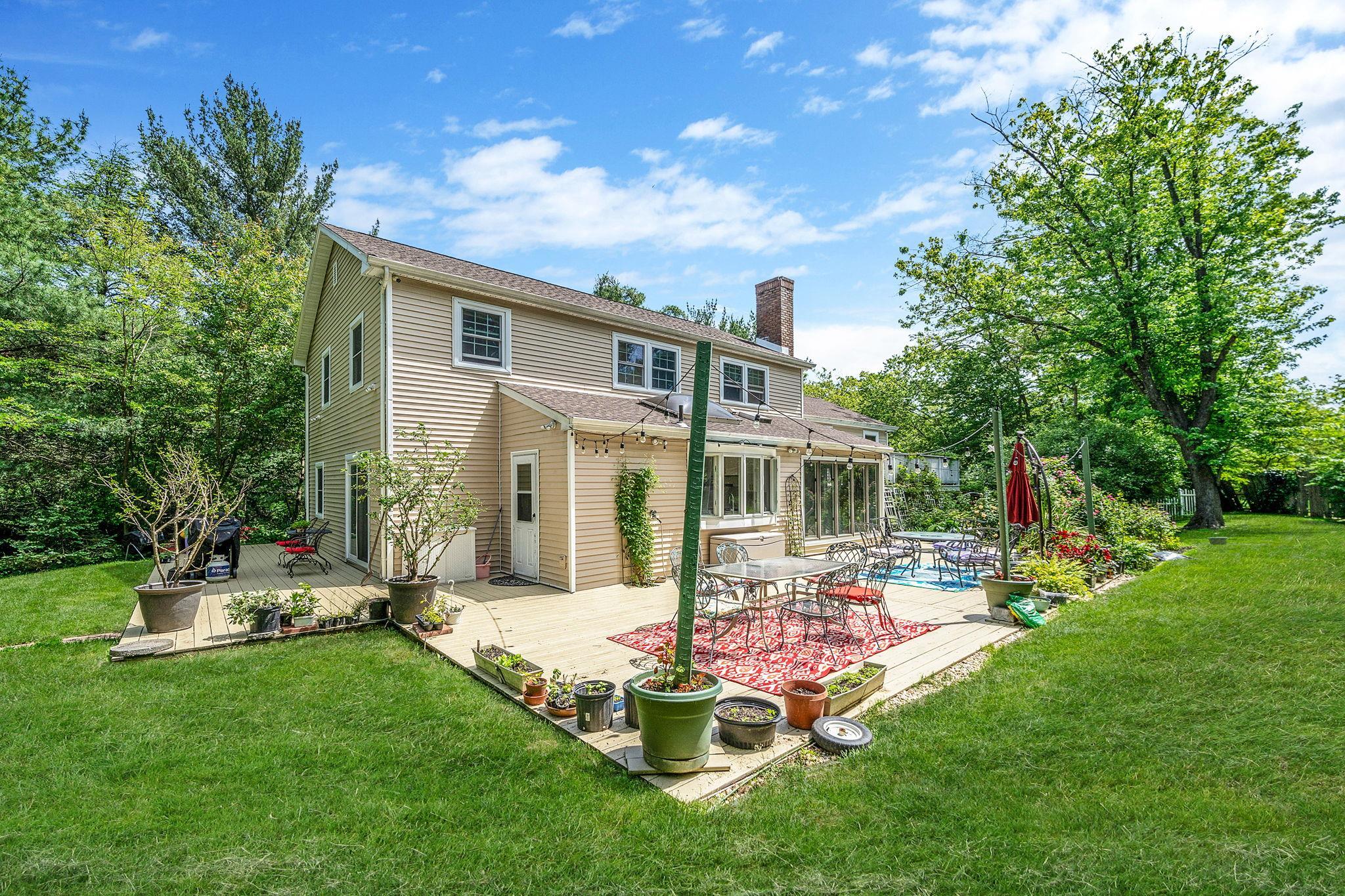 Single Family Rustic Gate  Suffolk County, NY 11746, MLS-868340-38