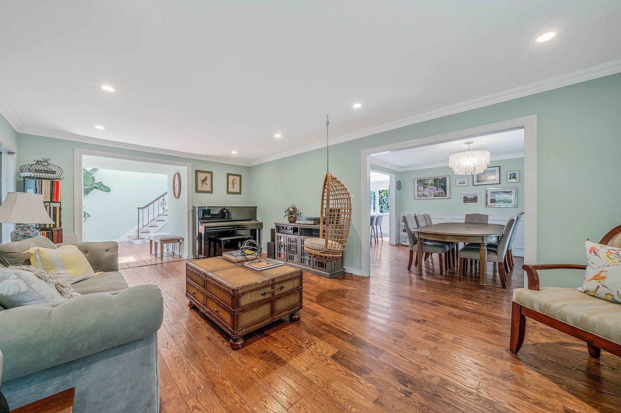Single Family Rustic Gate  Suffolk County, NY 11746, MLS-868340-9