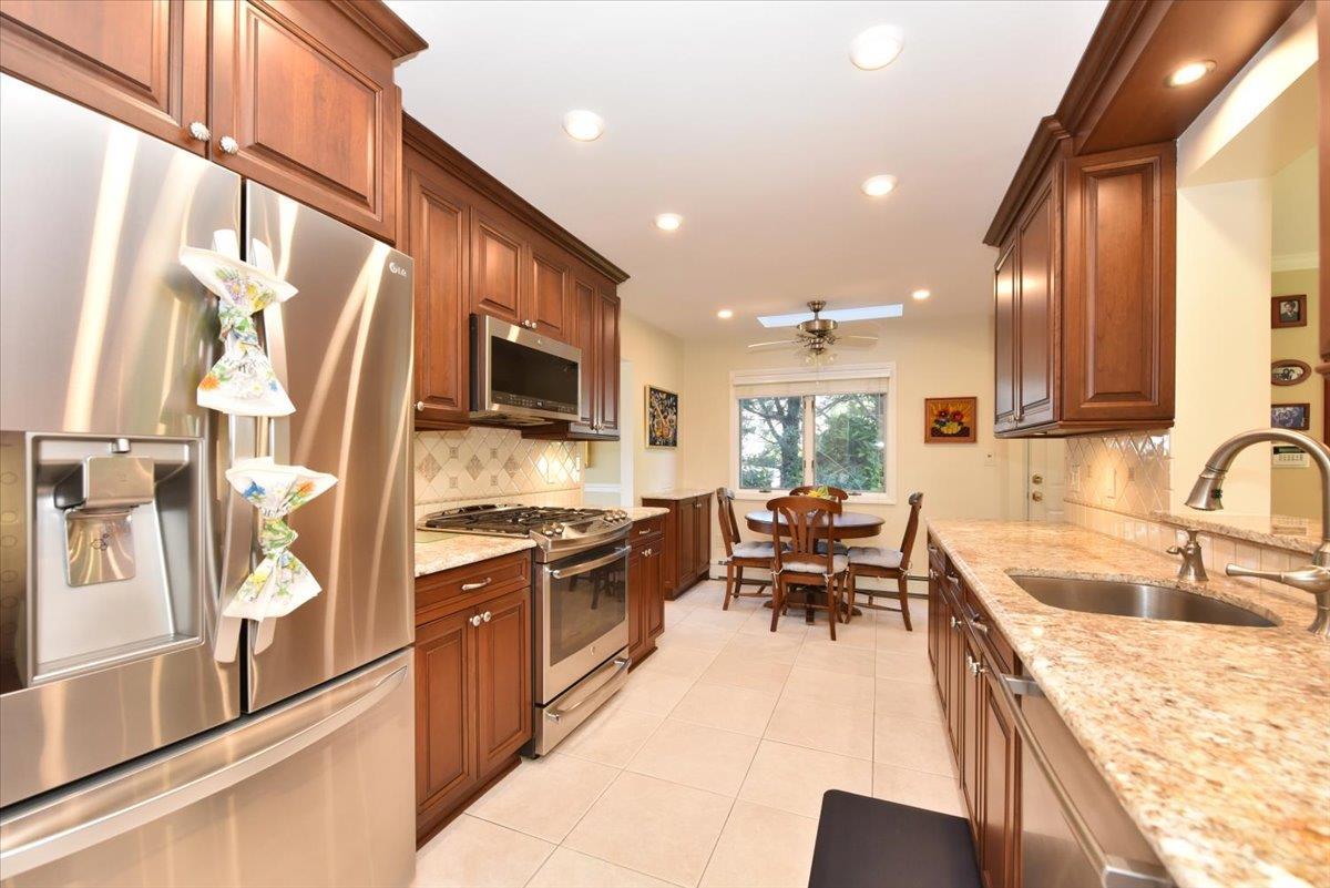 Single Family Rita  Nassau County, NY 11710, MLS-868343-5
